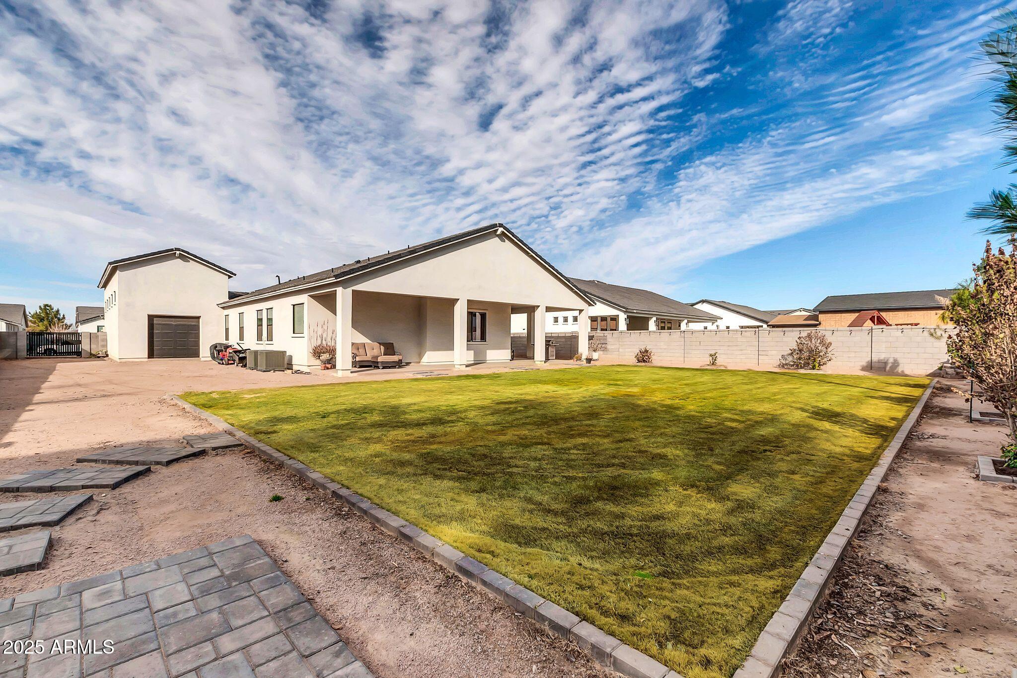 1291 E LA FORTUNA Court