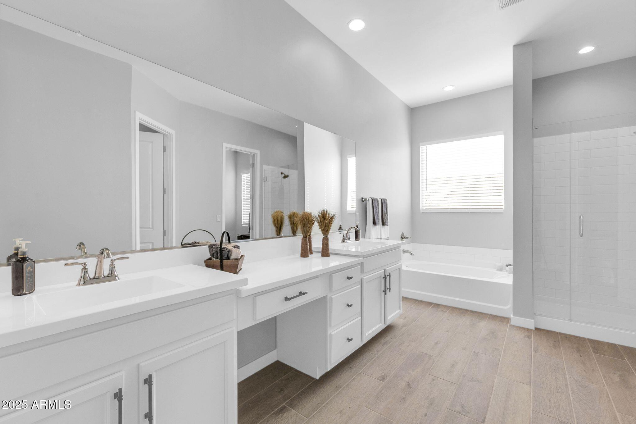 1291 E LA FORTUNA Court