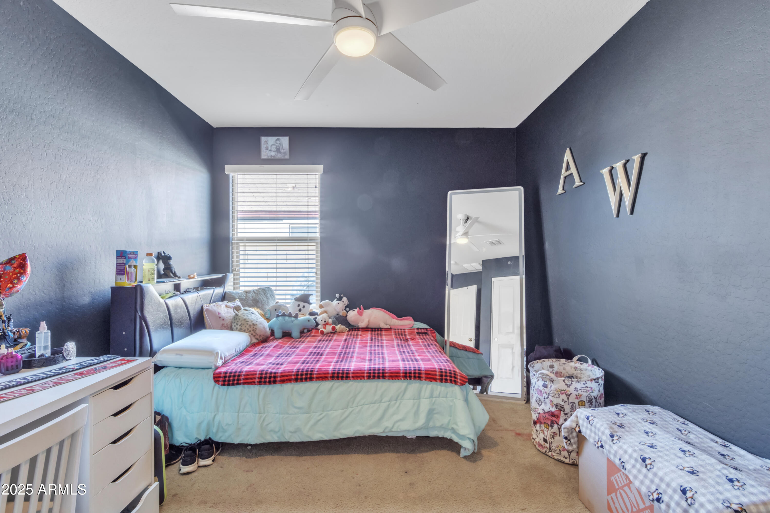 5653 E ATHENA Road