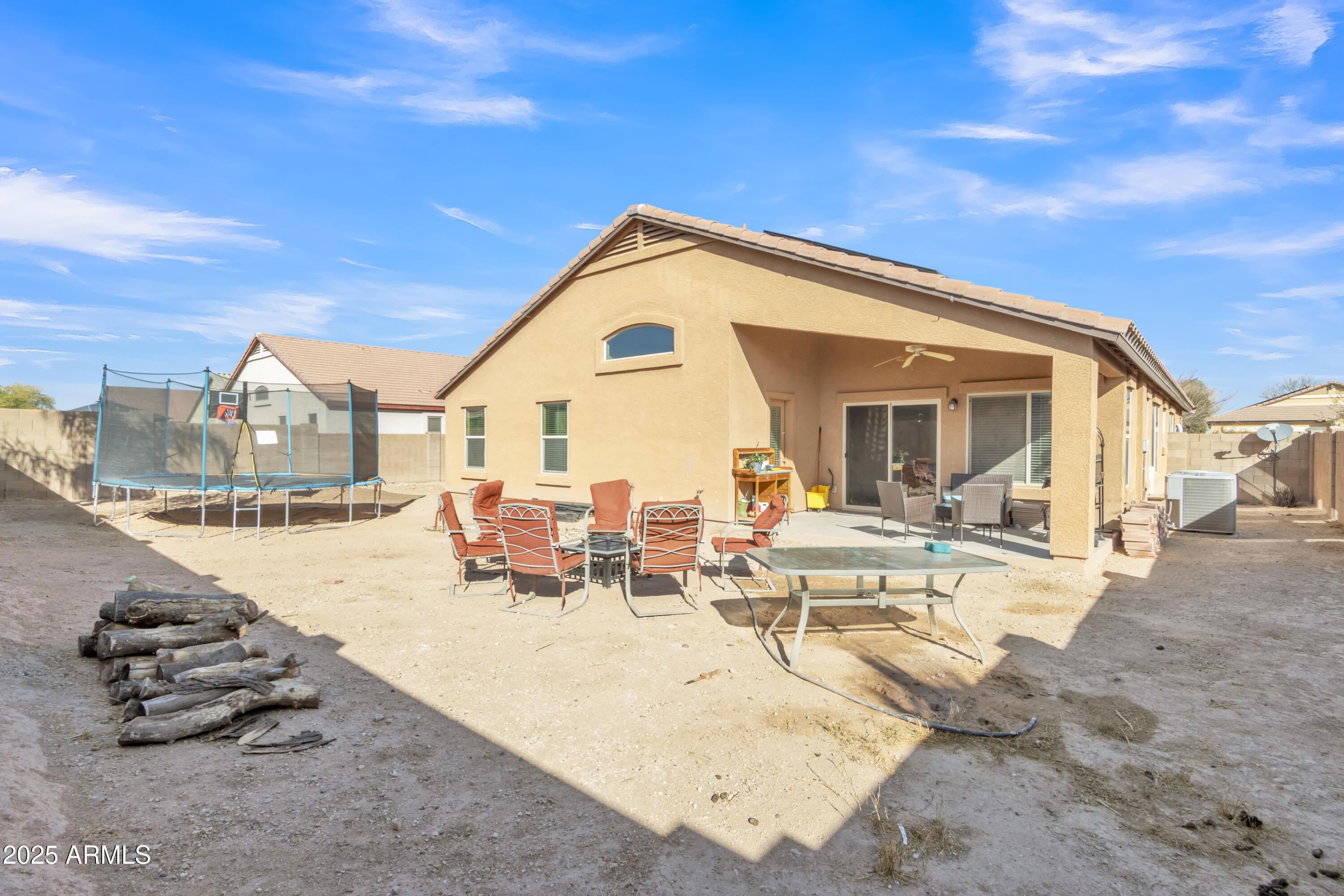5653 E ATHENA Road
