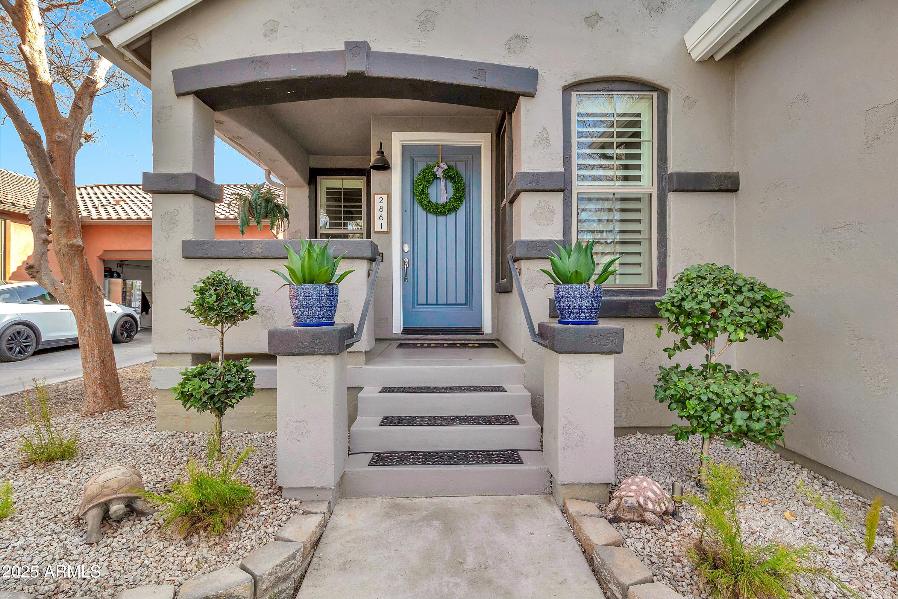 2861 E CAMELLIA Drive