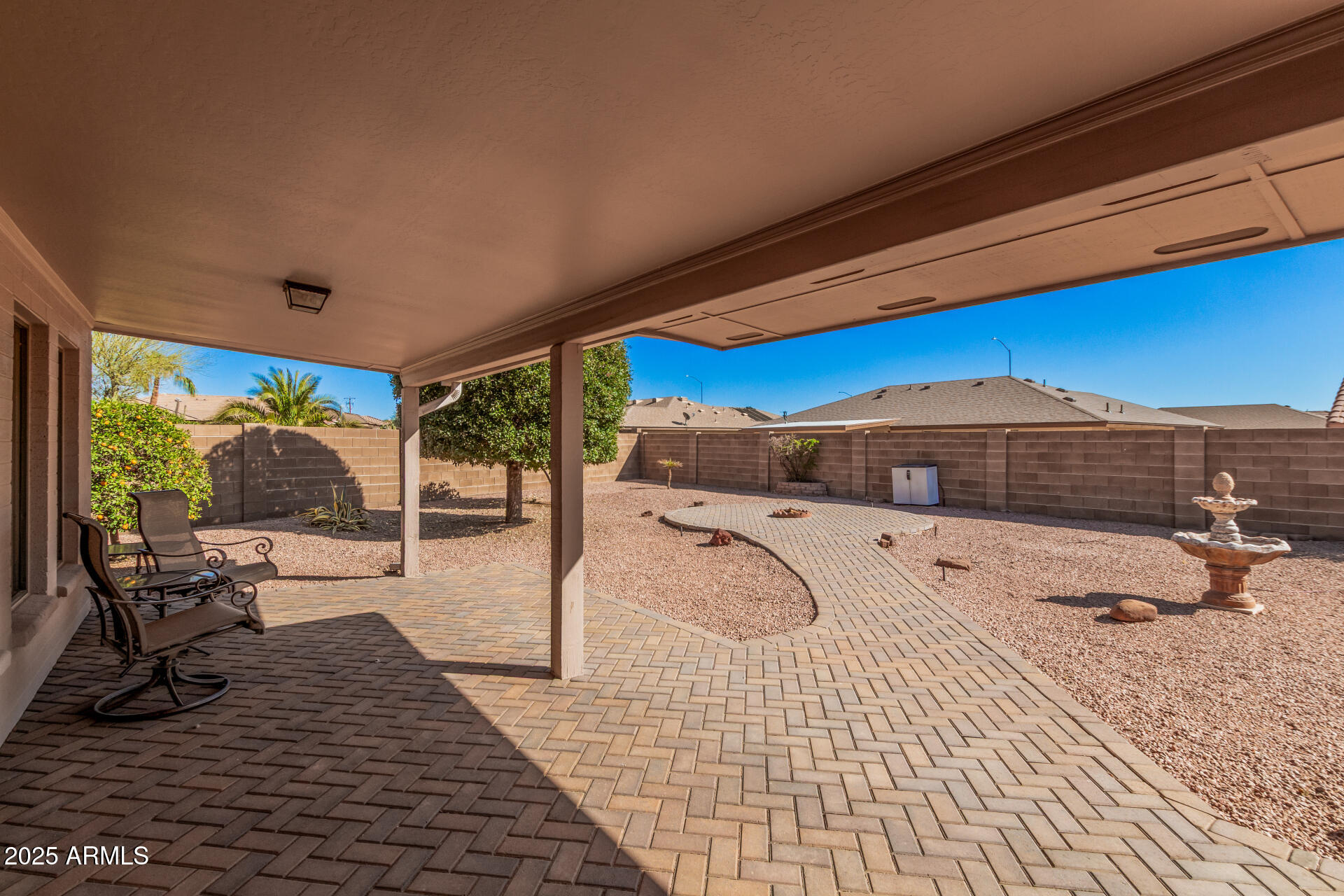 11525 E LAGUNA AZUL Circle