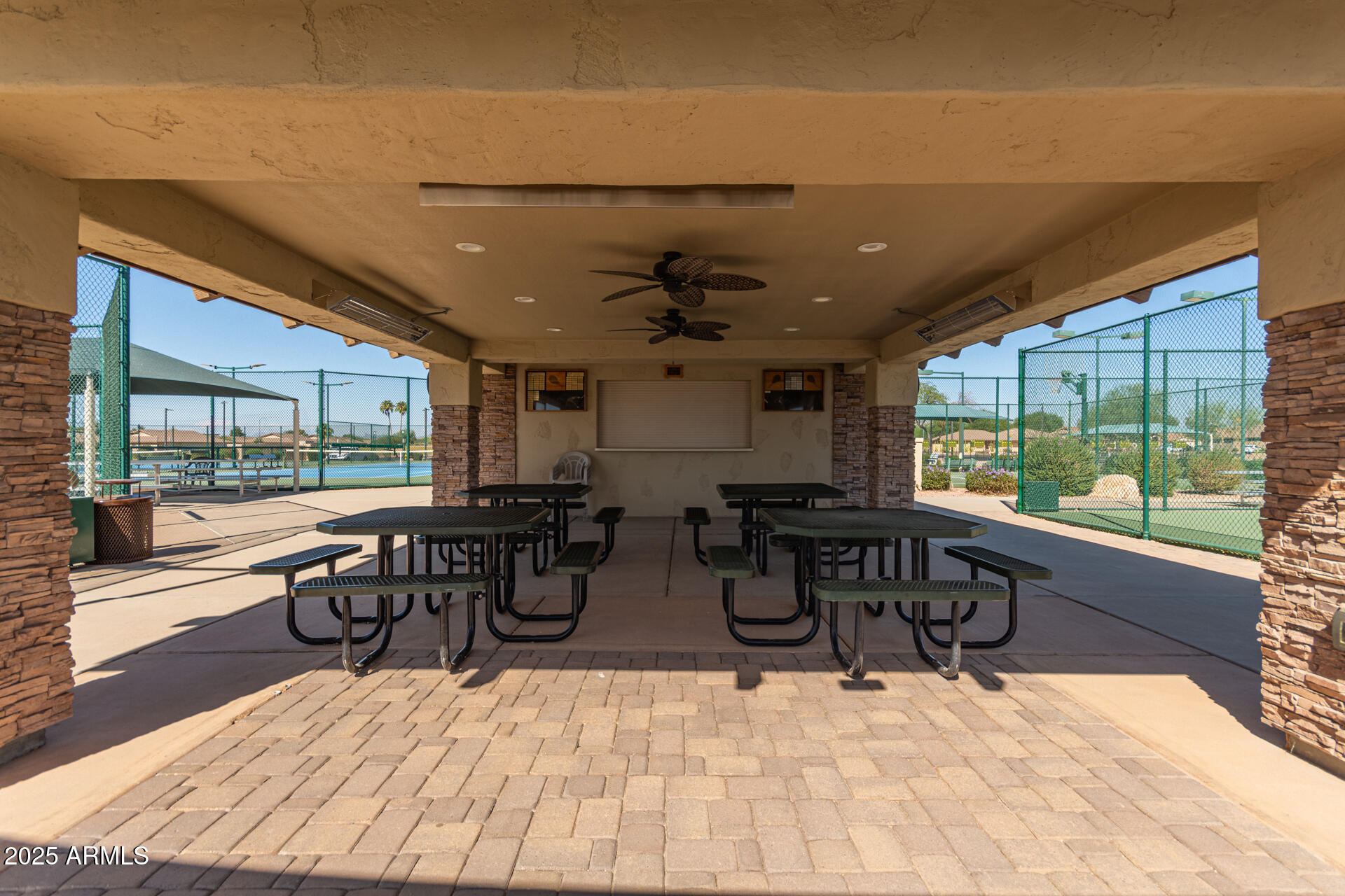 11525 E LAGUNA AZUL Circle