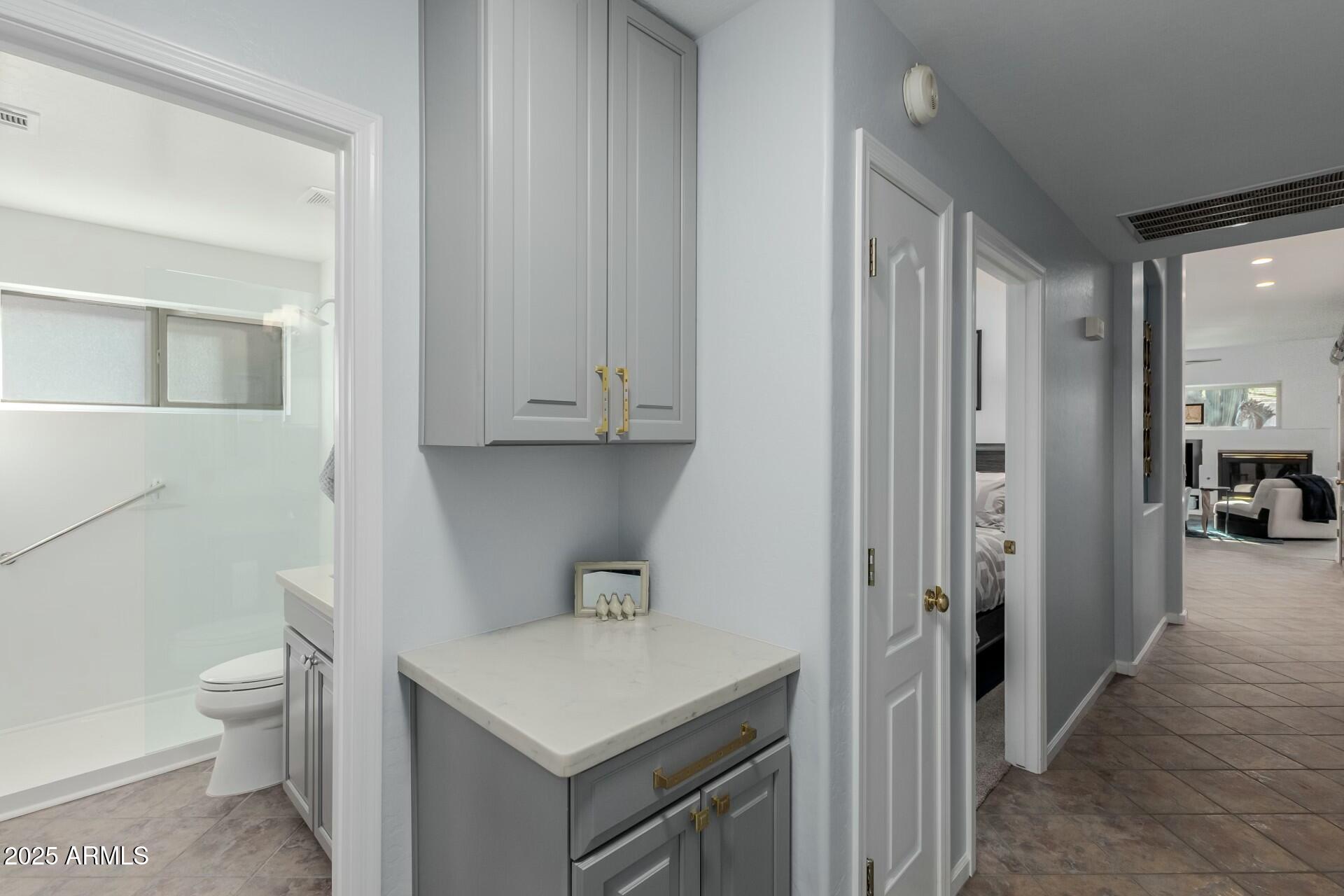 14741 E Mountain Majesty
