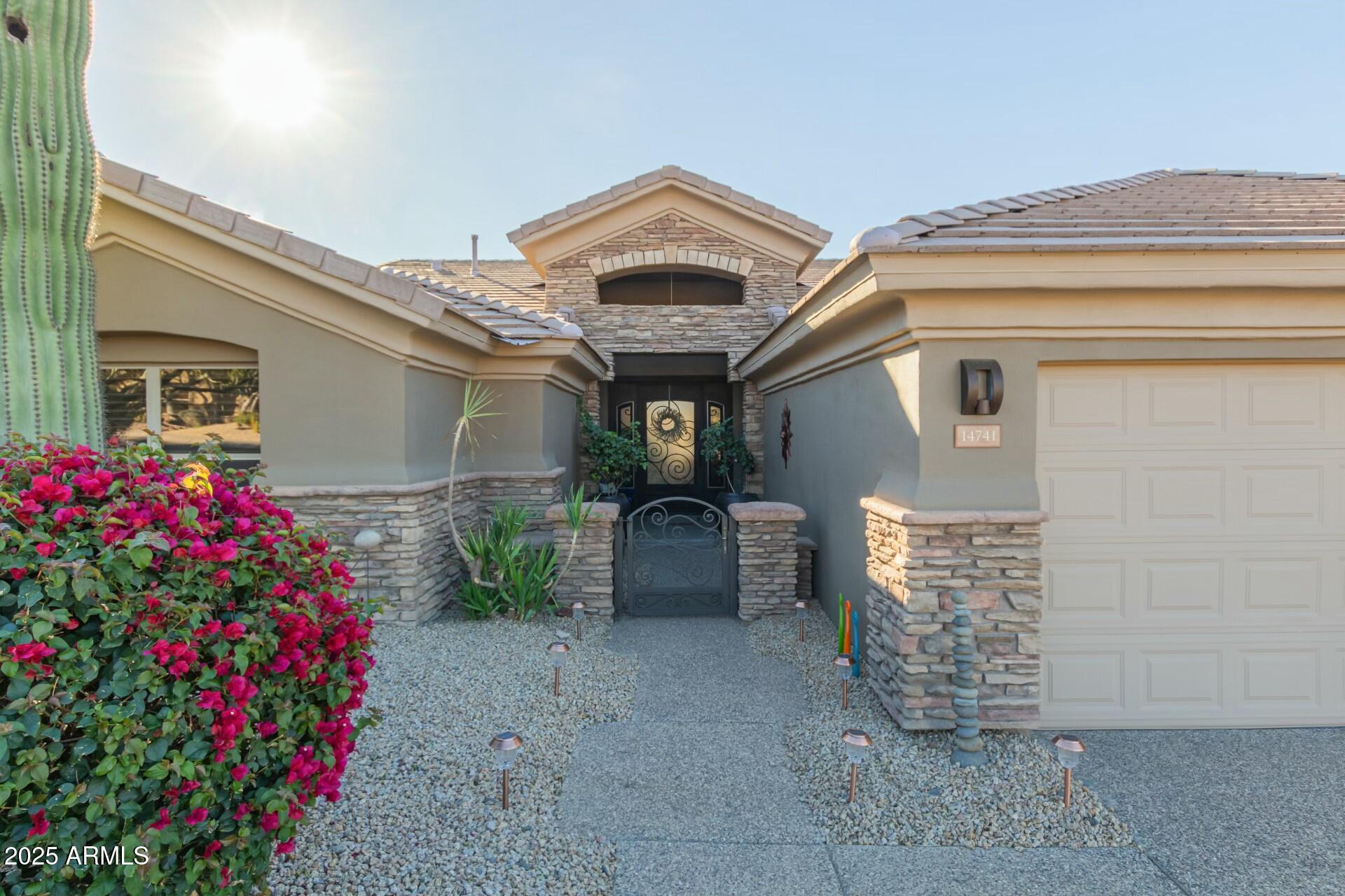 14741 E Mountain Majesty