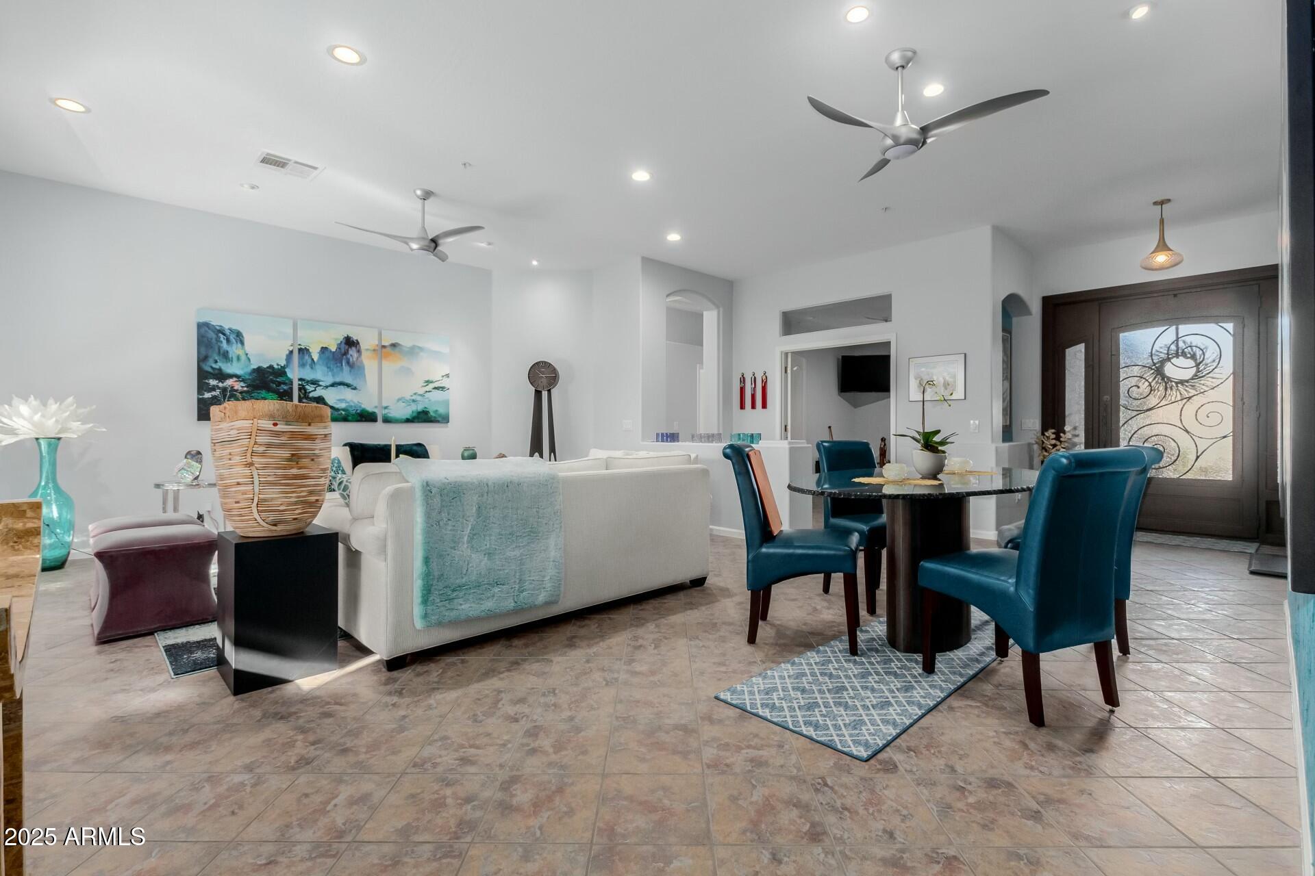 14741 E Mountain Majesty