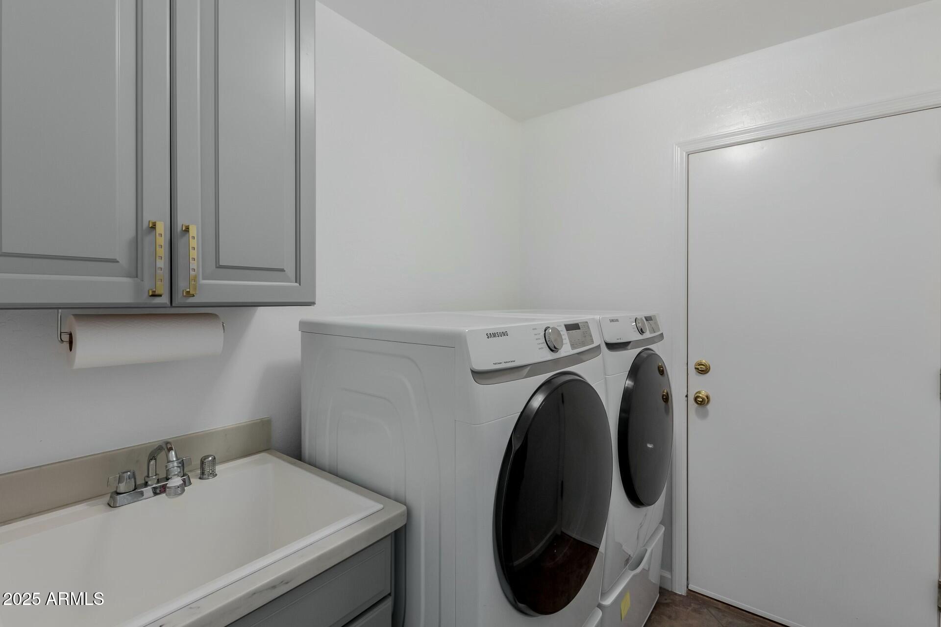 14741 E Mountain Majesty