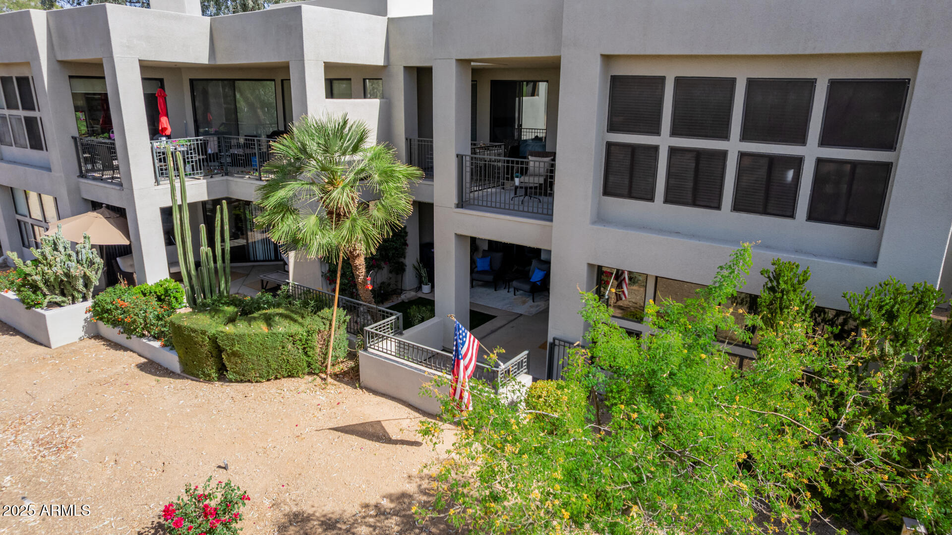 7700 E GAINEY RANCH Road 127