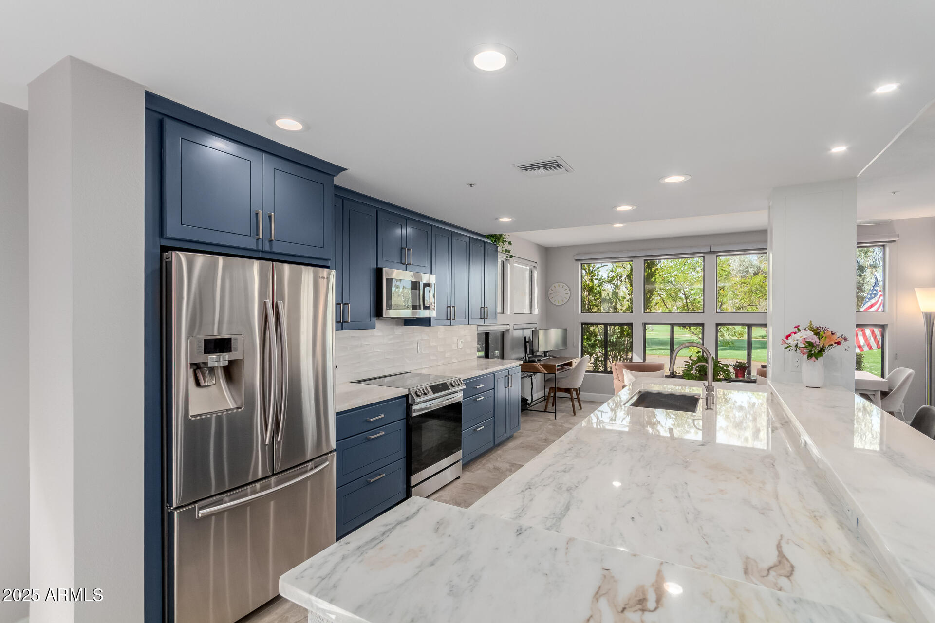 7700 E GAINEY RANCH Road 127