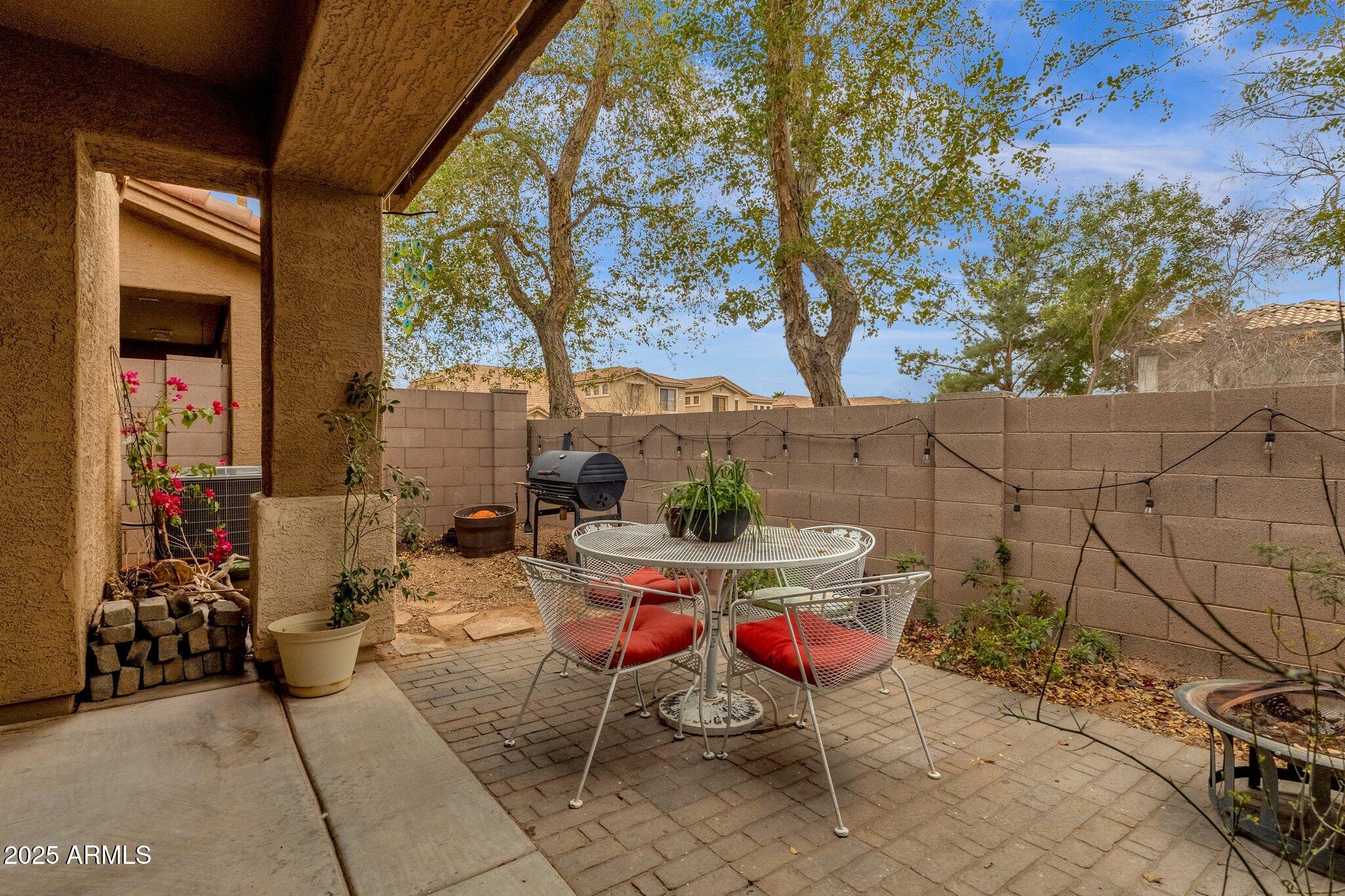 5415 E MCKELLIPS Road 24