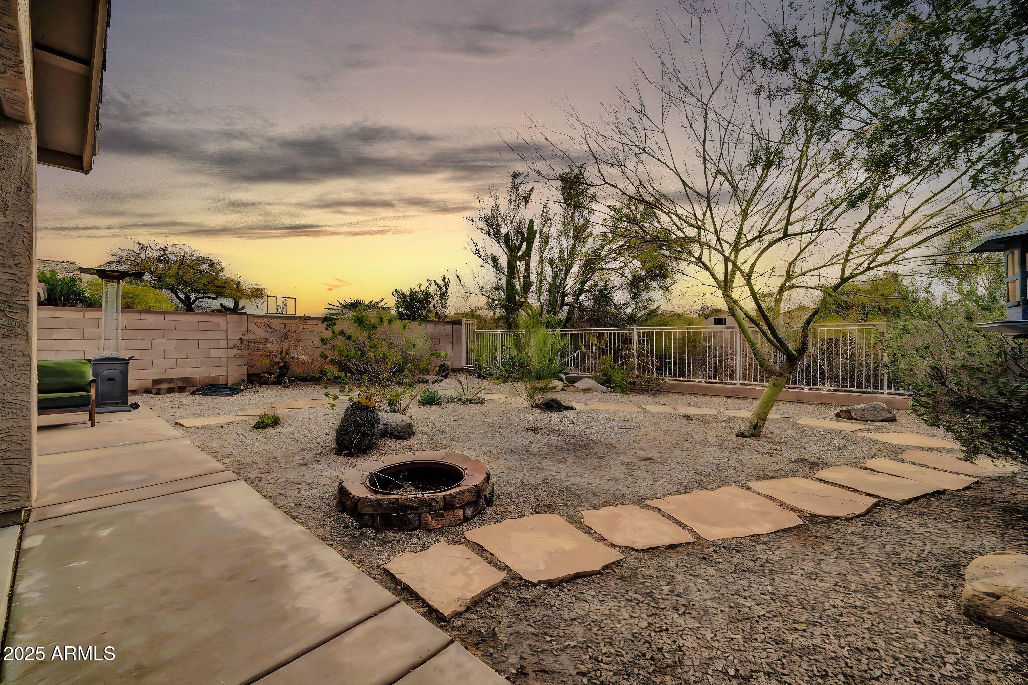 4533 E COYOTE WASH Drive
