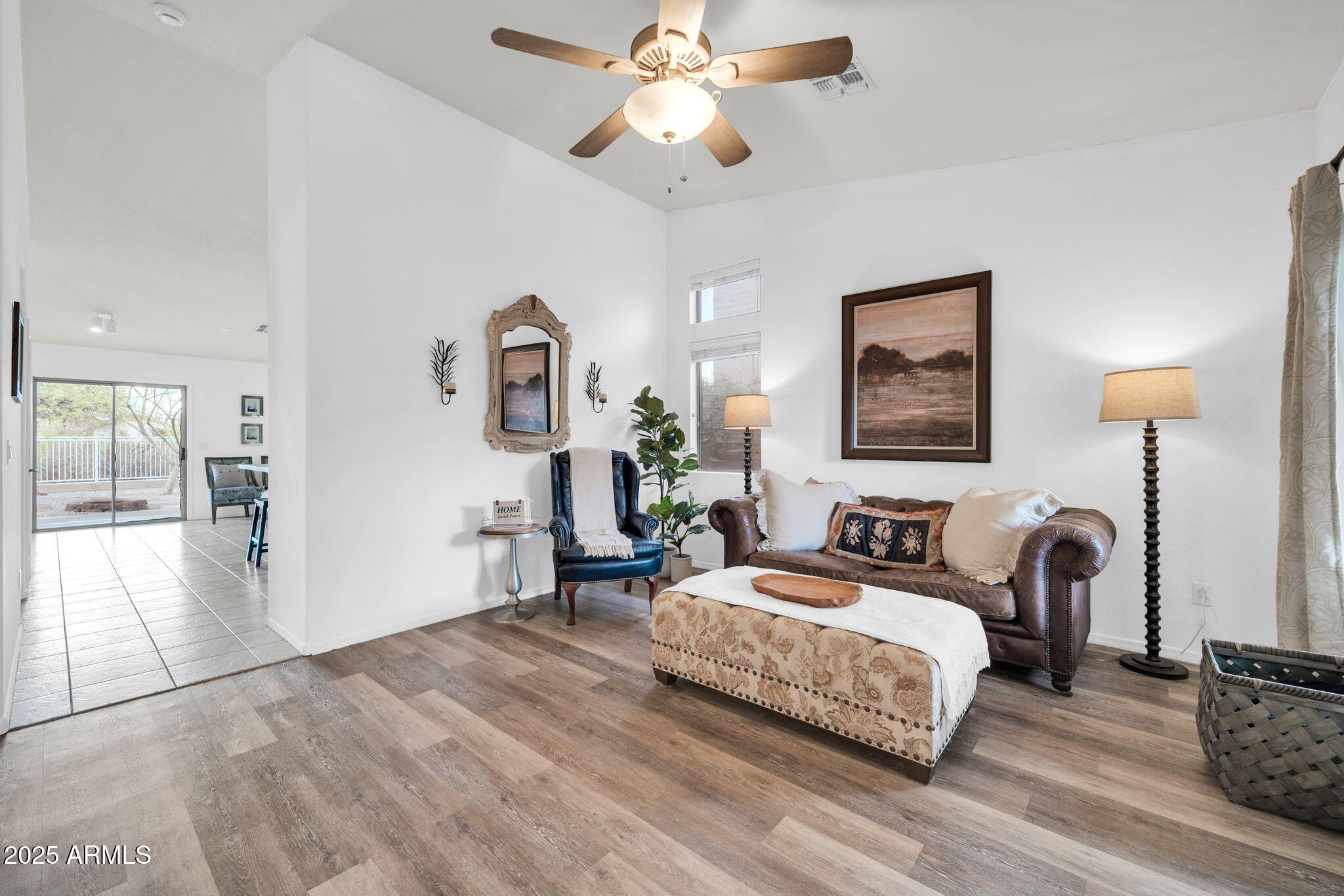 4533 E COYOTE WASH Drive