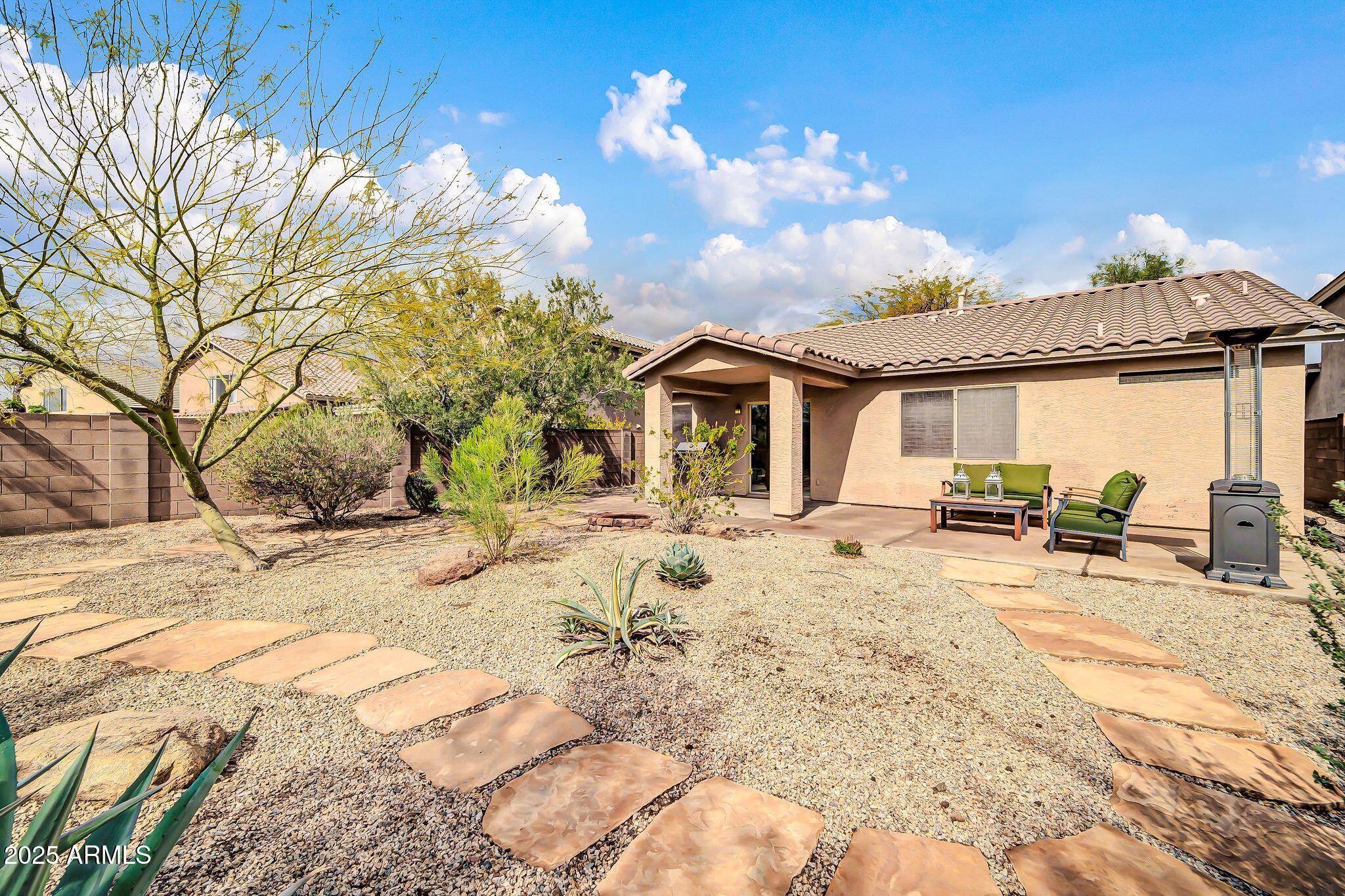4533 E COYOTE WASH Drive