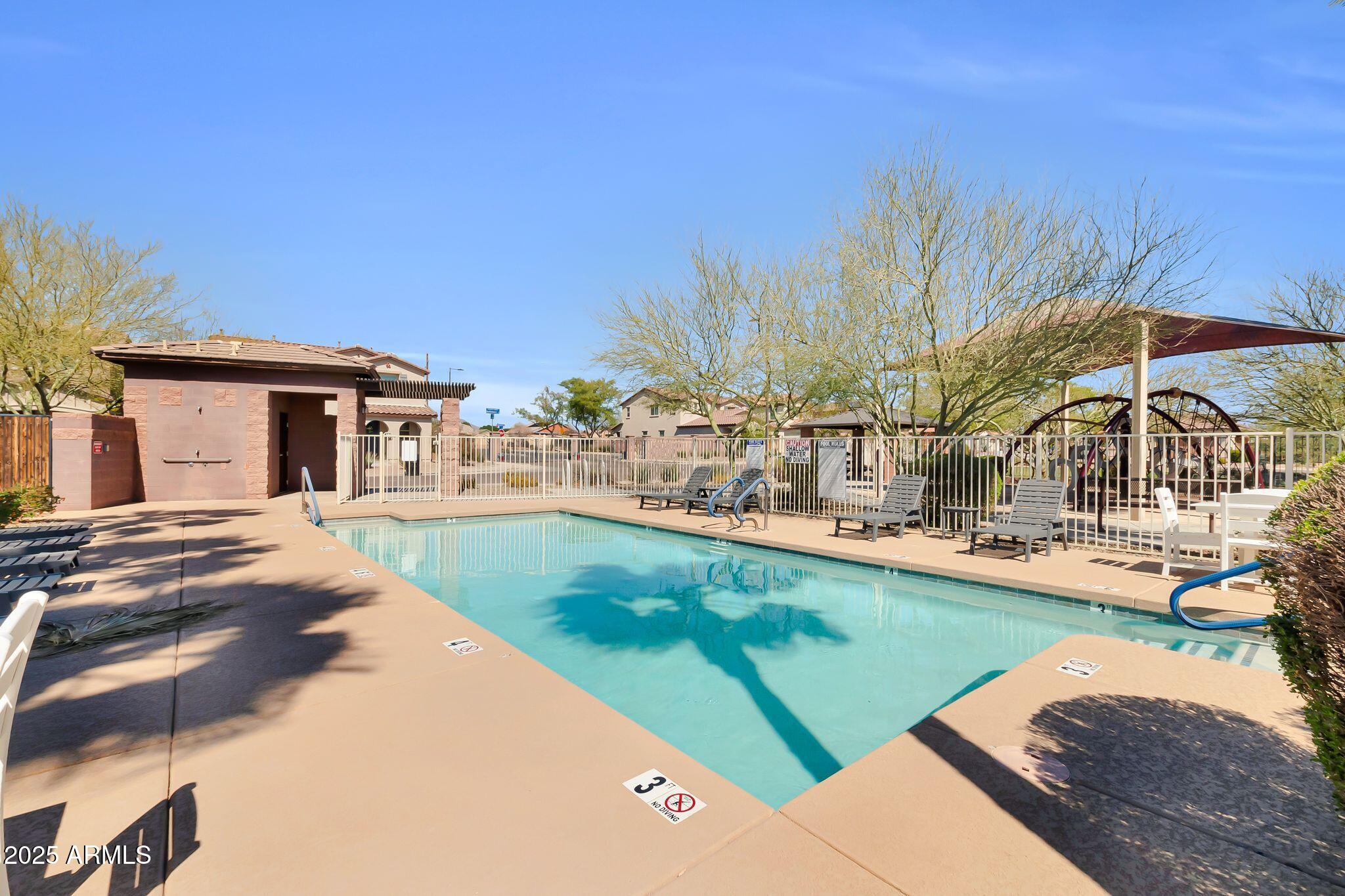 314 N 79TH Place