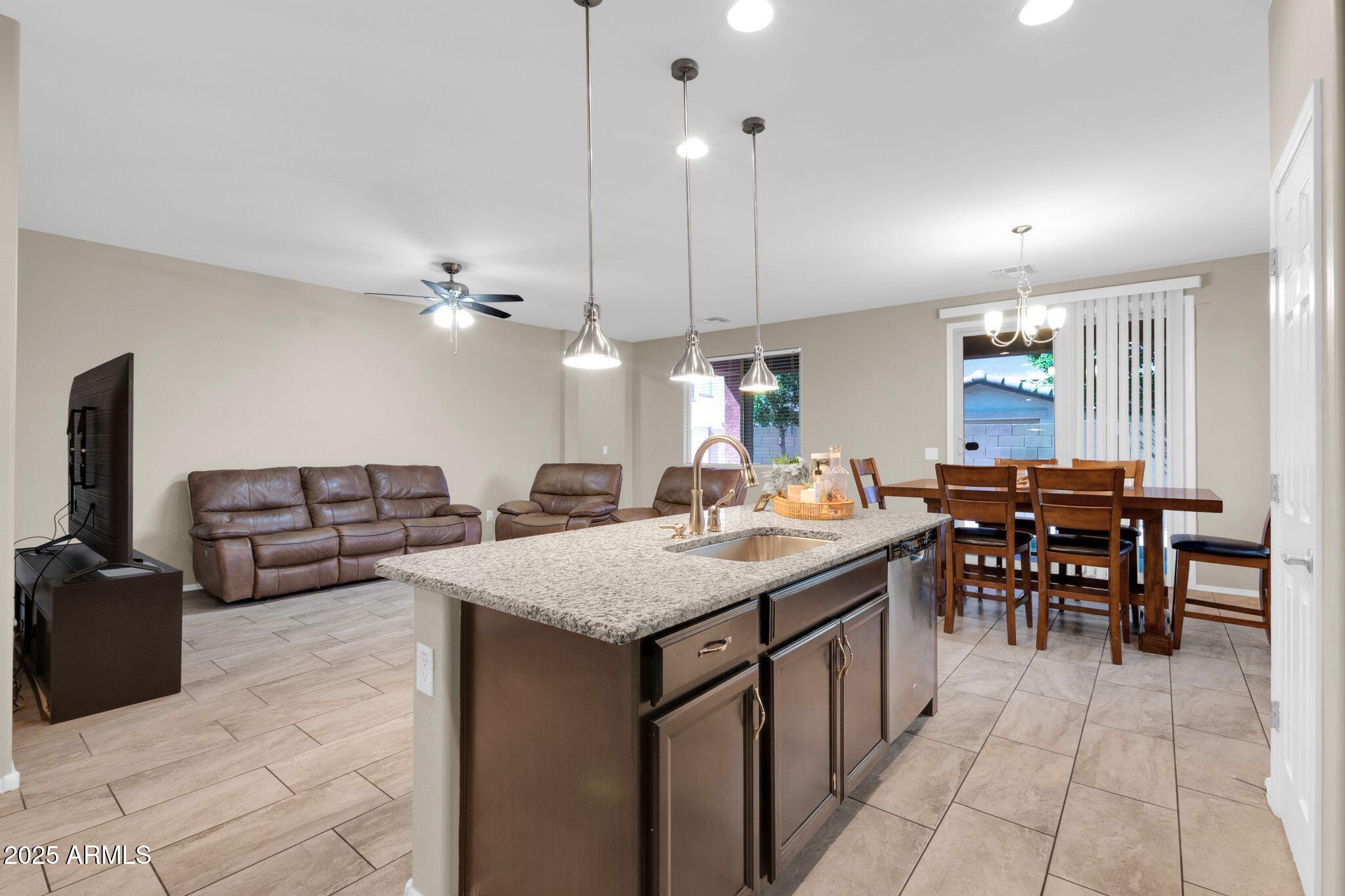 314 N 79TH Place