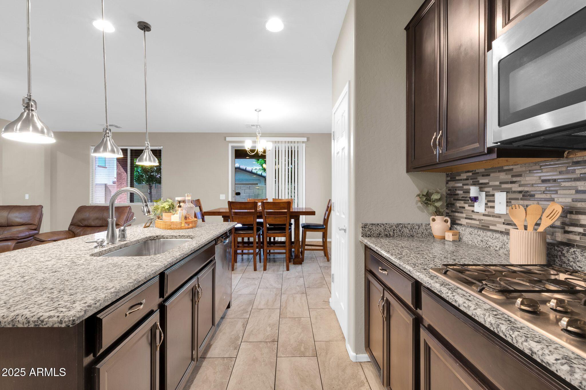 314 N 79TH Place