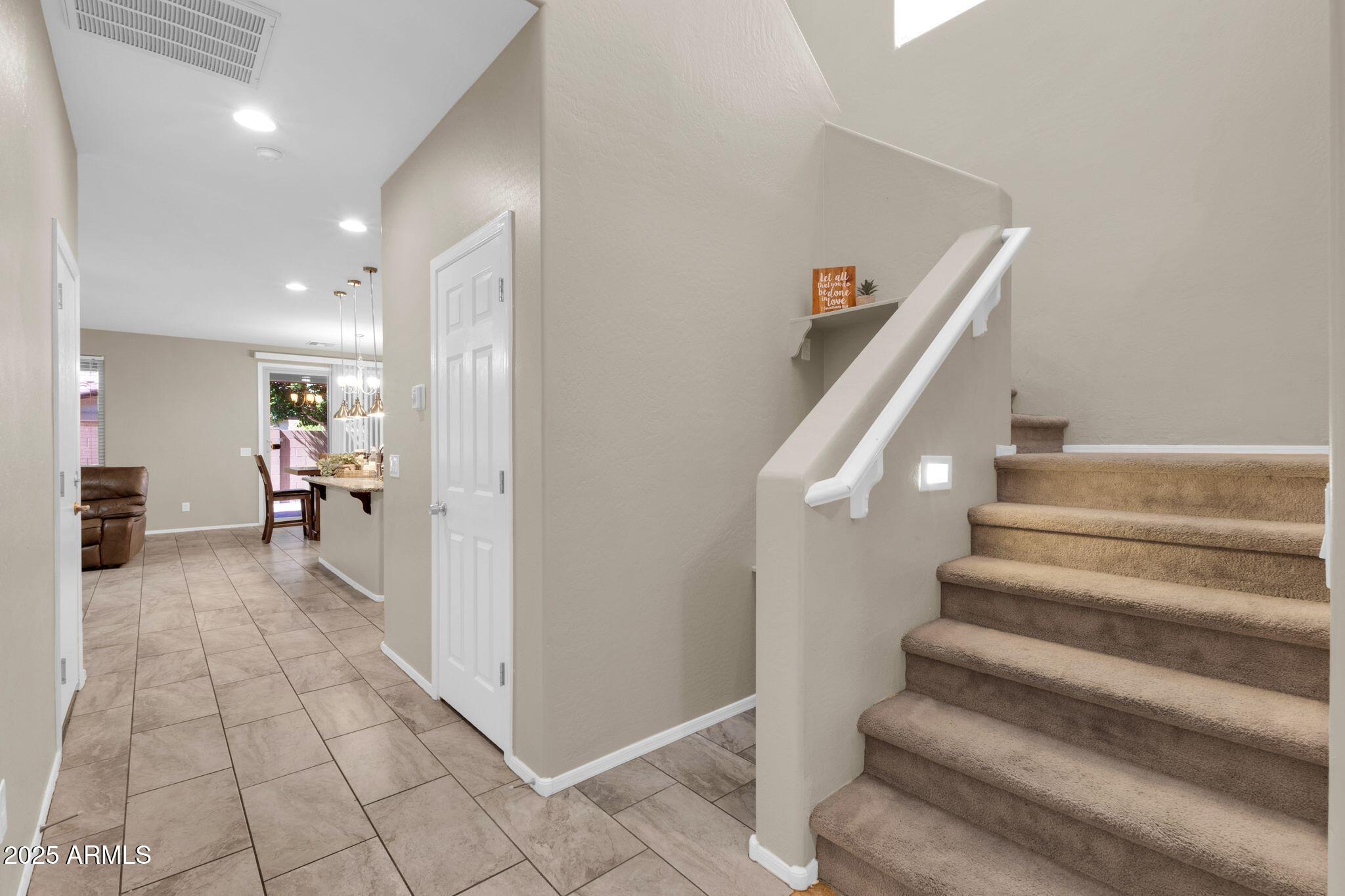 314 N 79TH Place