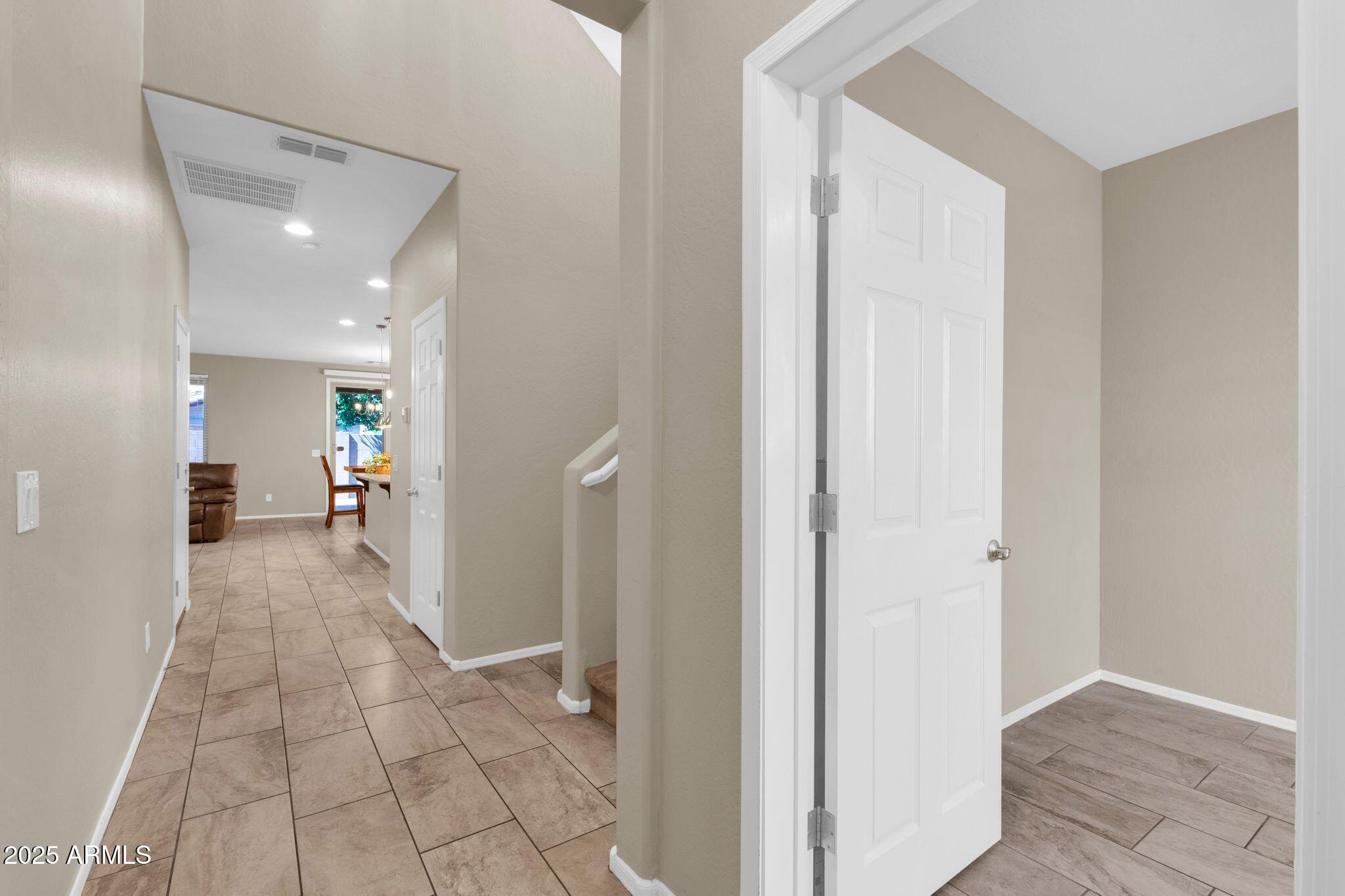 314 N 79TH Place
