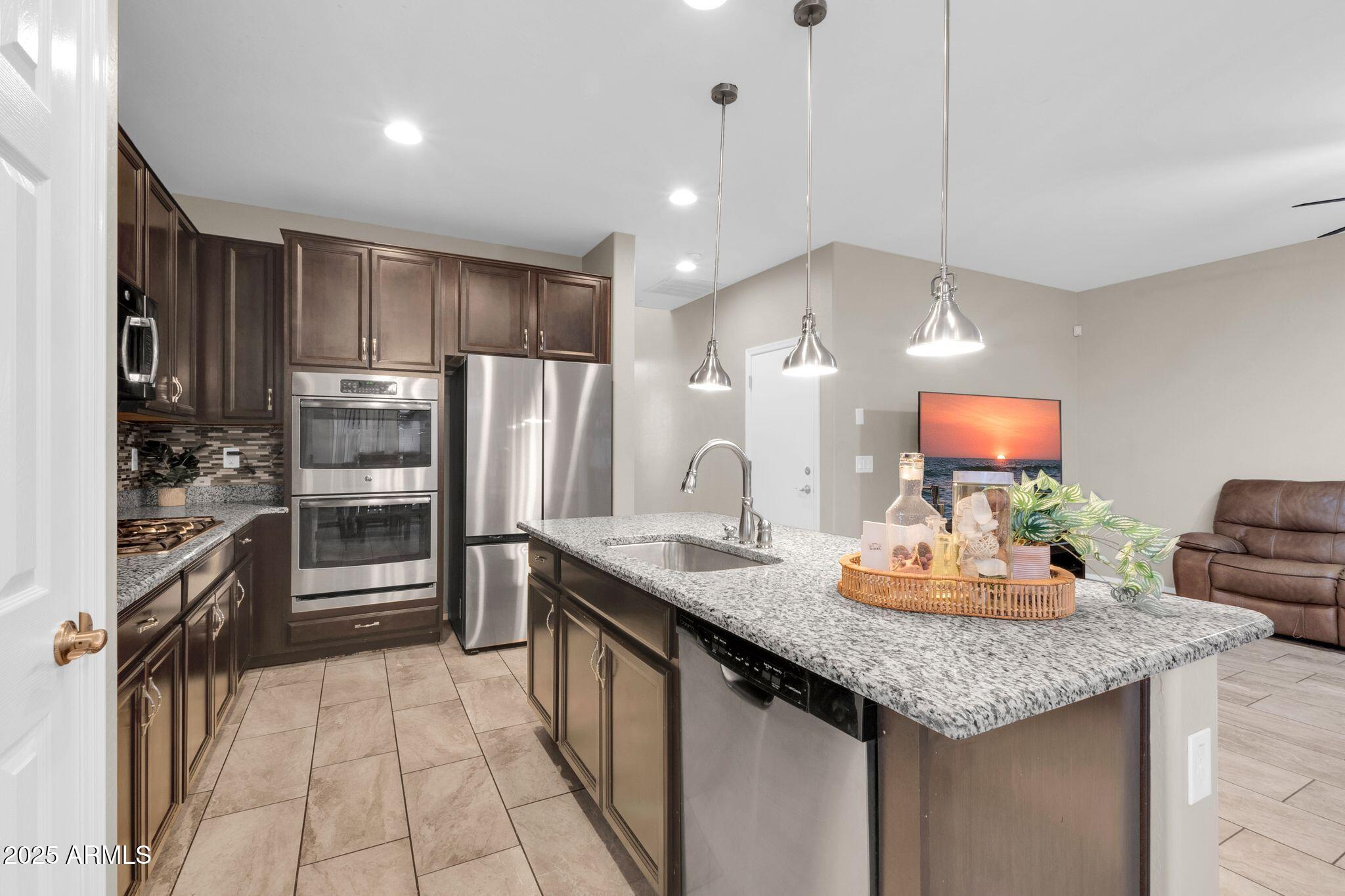 314 N 79TH Place