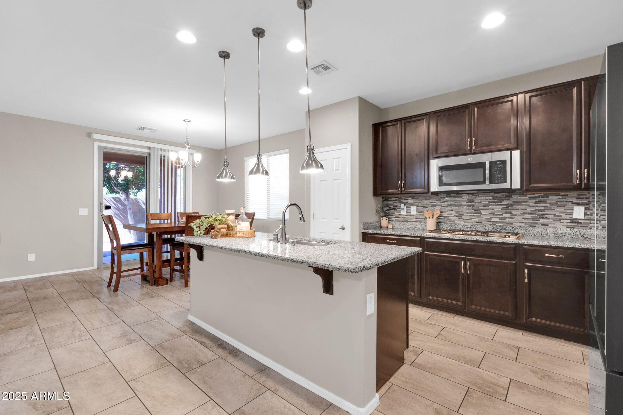 314 N 79TH Place