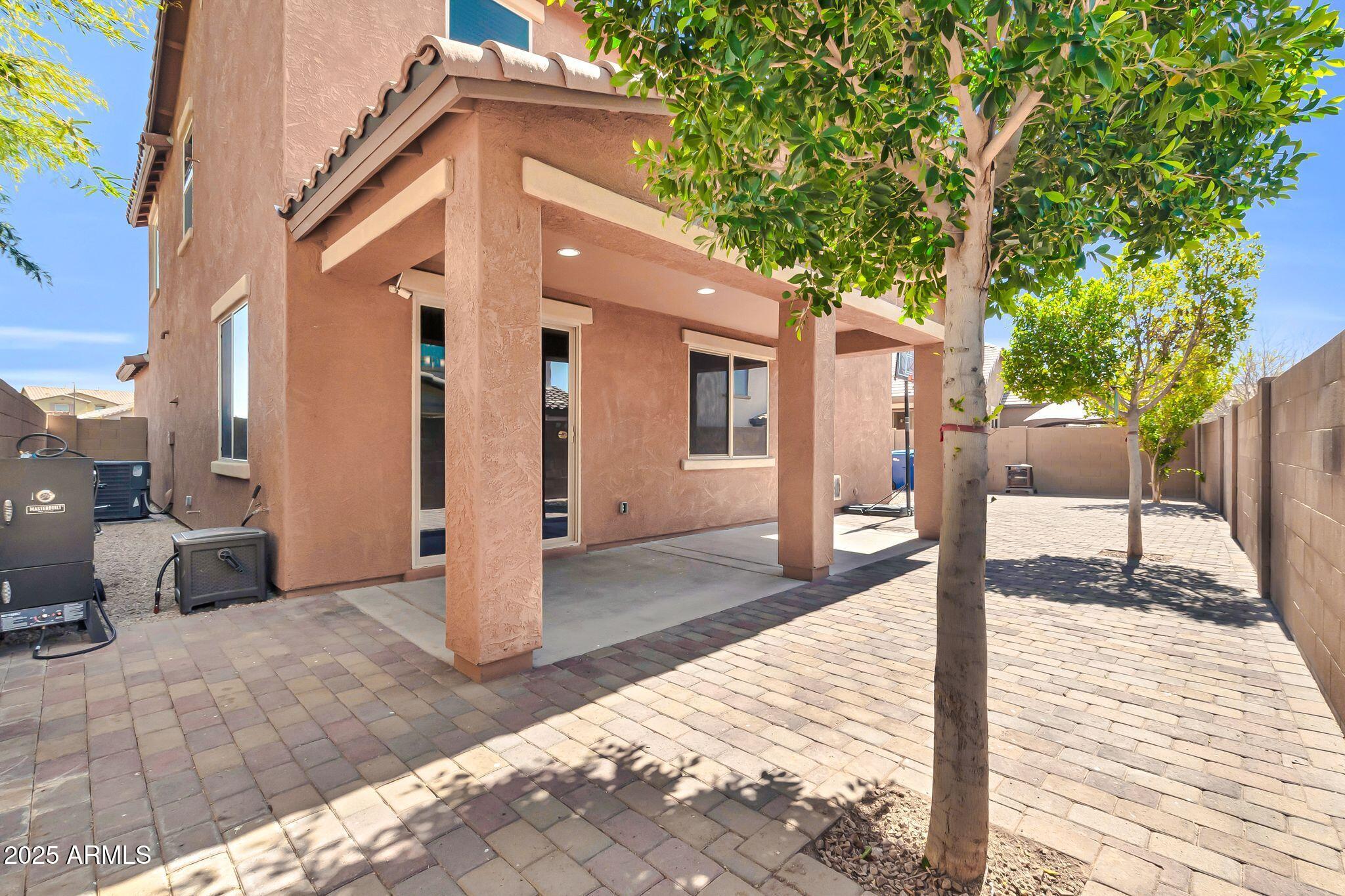 314 N 79TH Place