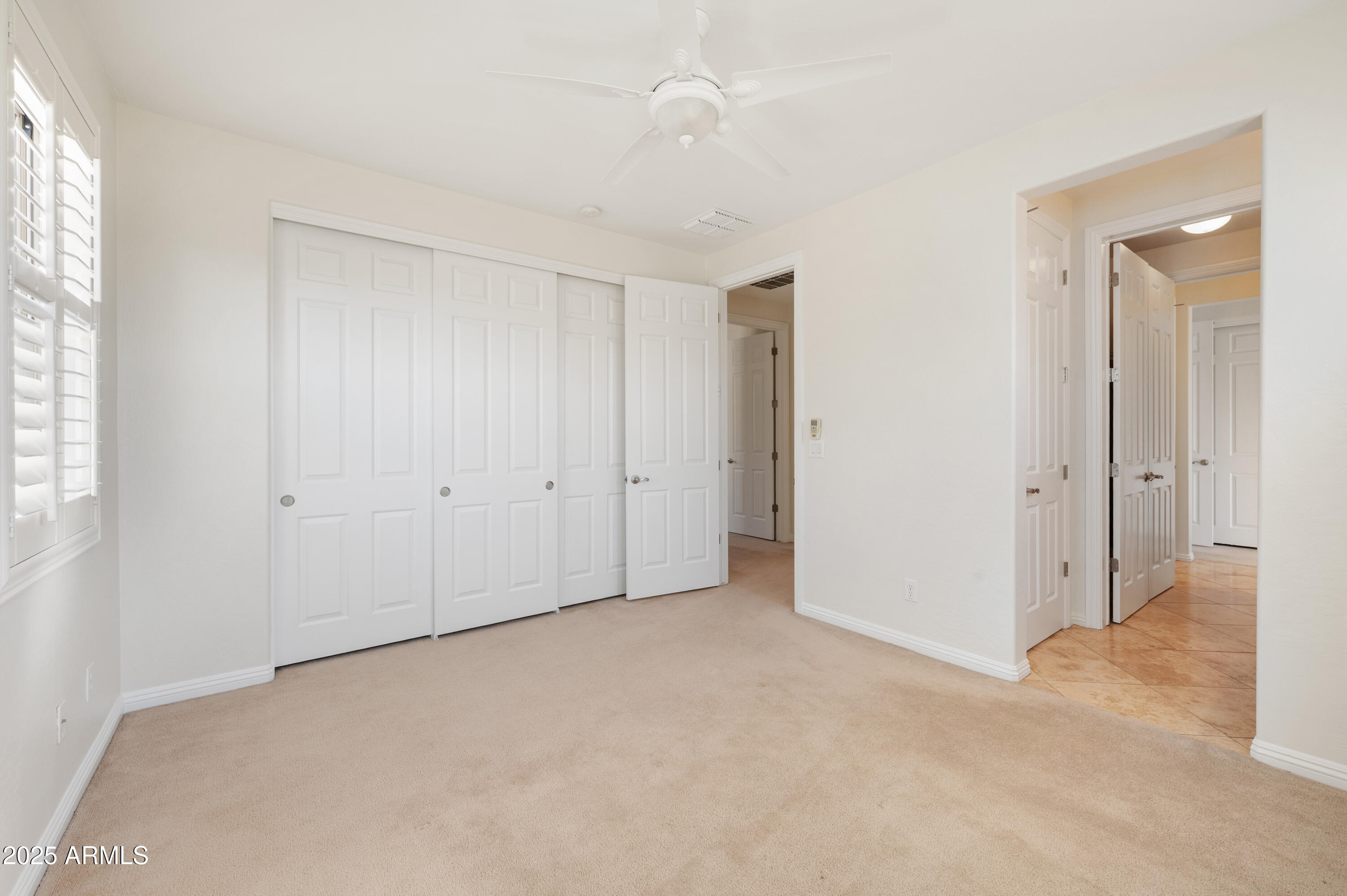 40213 N NOBLE HAWK Court