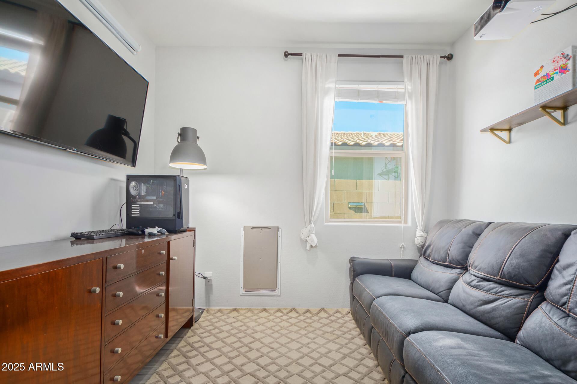 246 E Vicenza Drive