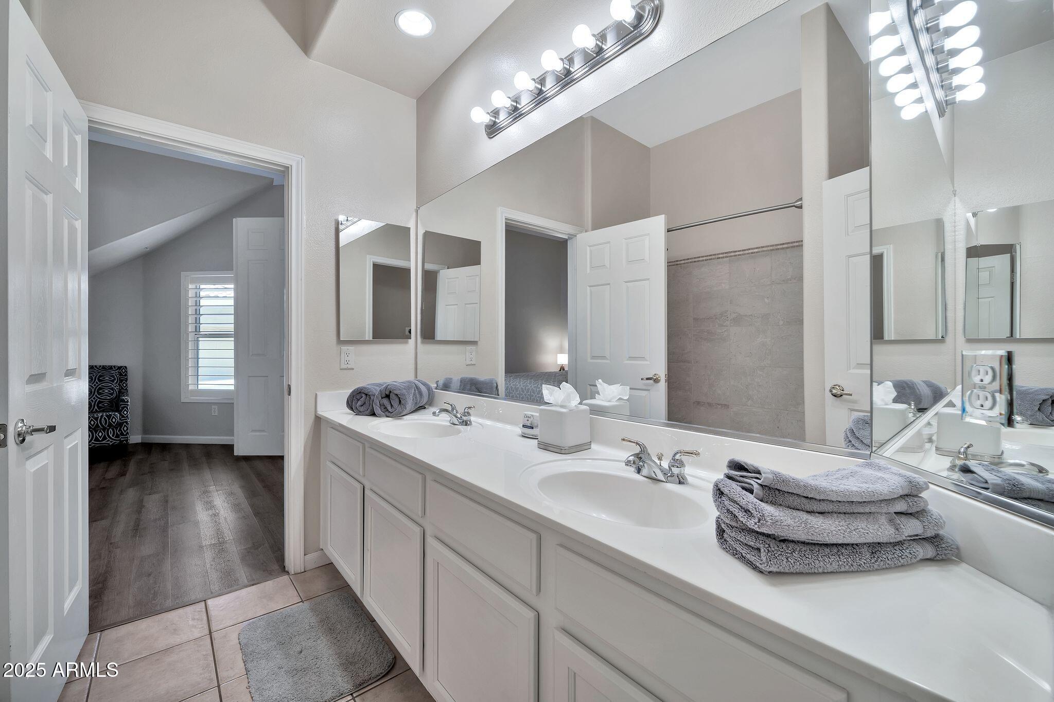 8245 E BELL Road 133