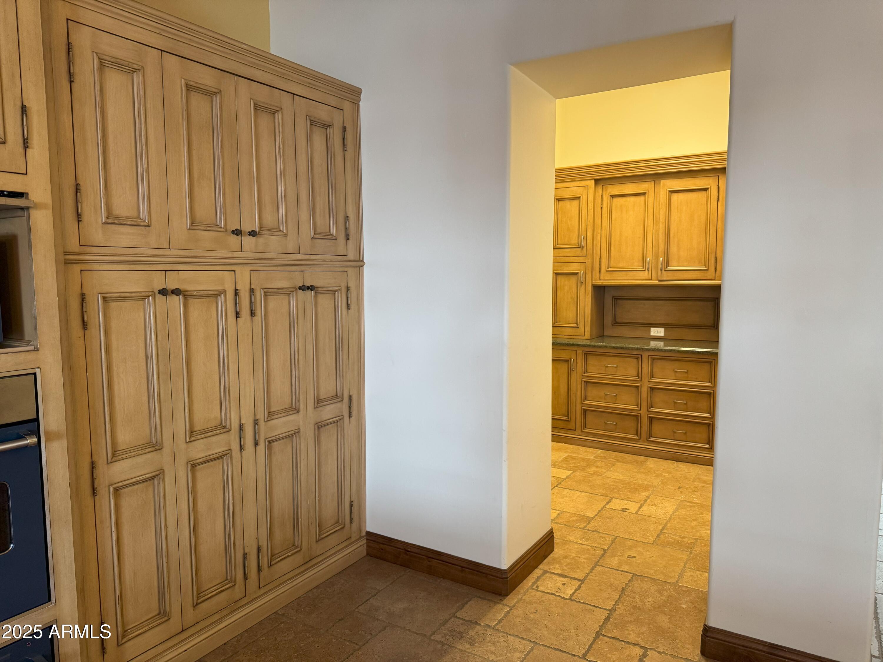 201 W Frier Drive