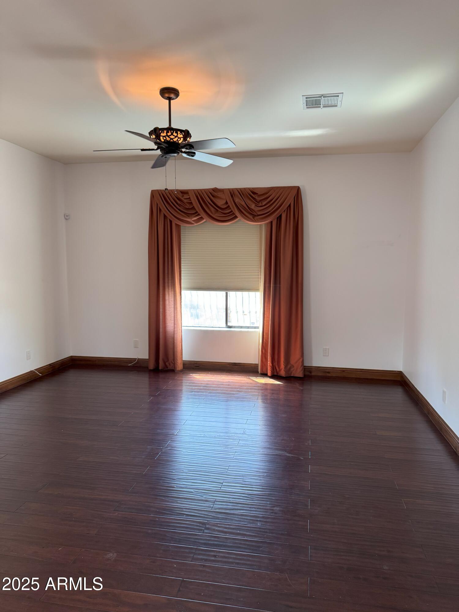 201 W Frier Drive