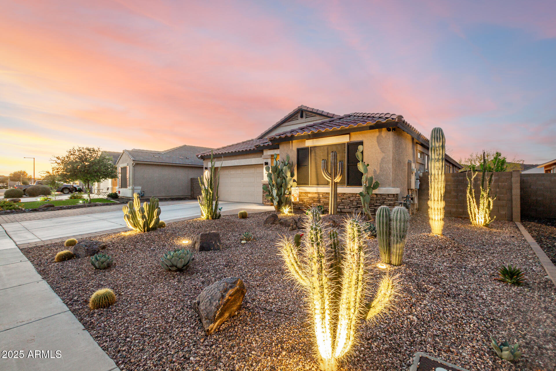 13554 W PASO Trail