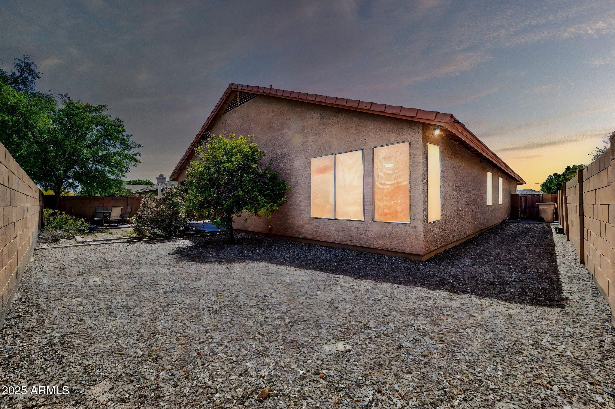 25441 N 67TH Drive