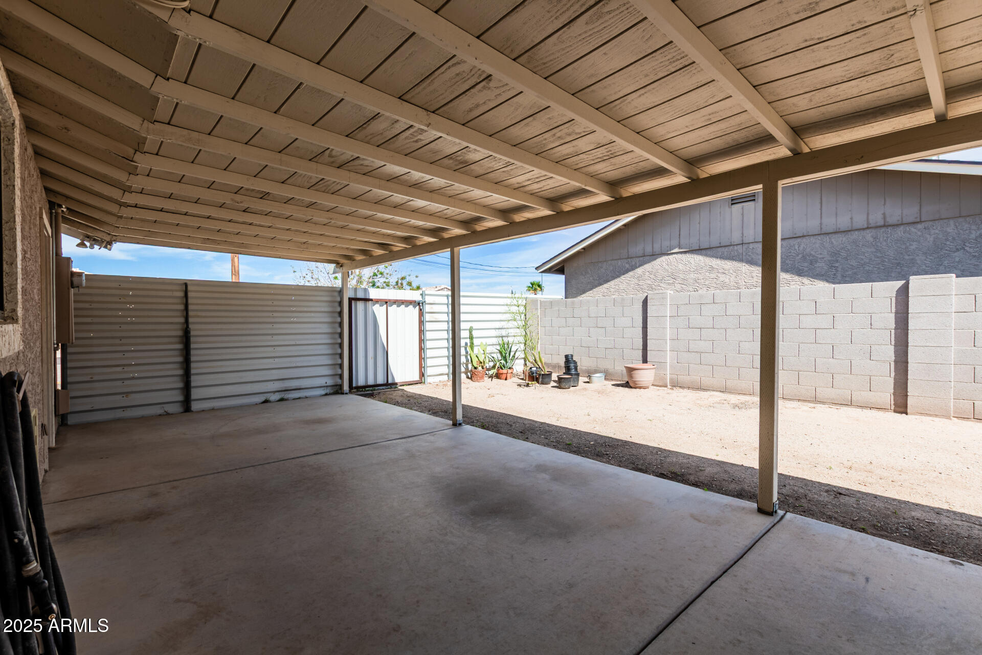 2640 E Campo Bello Drive