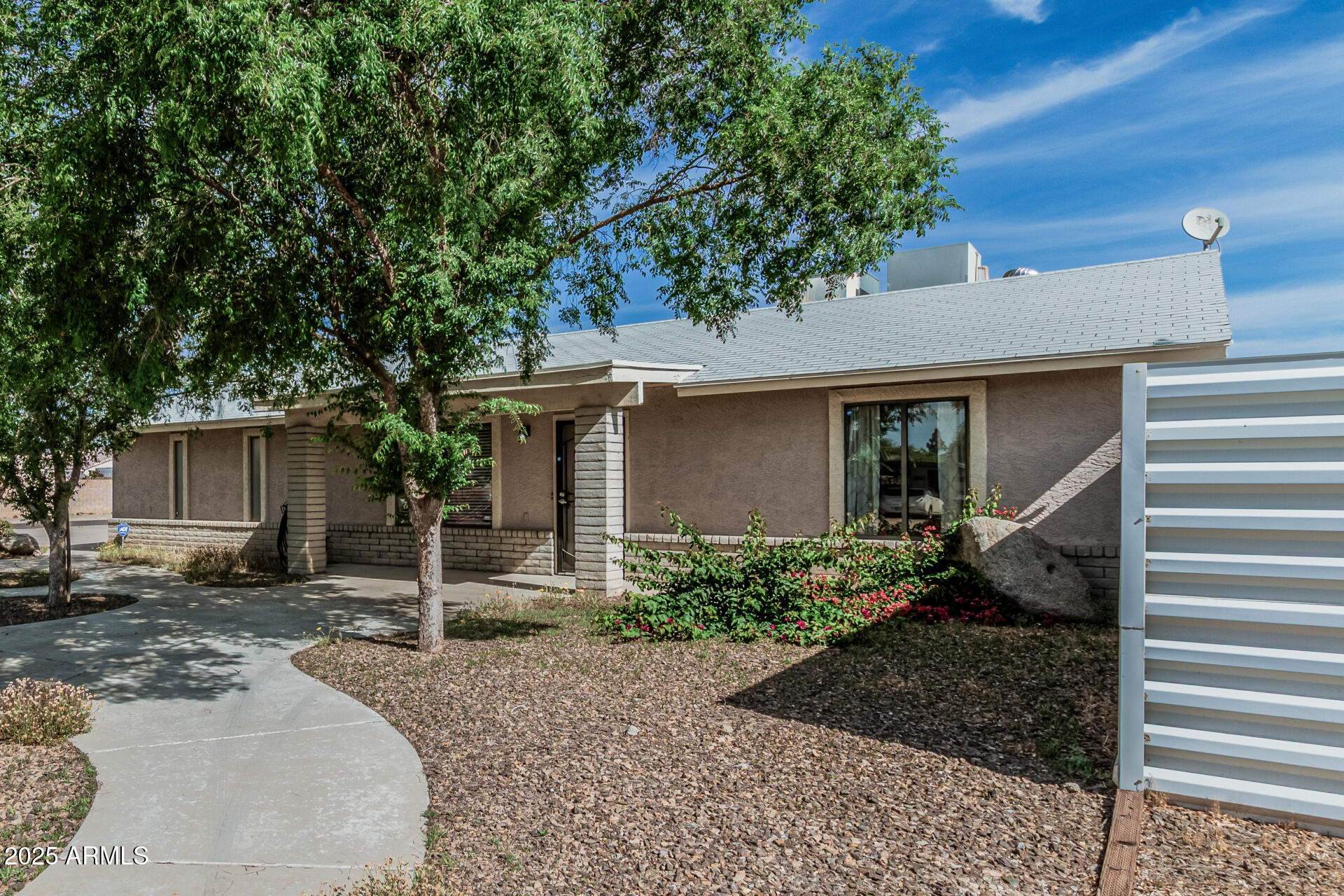 2640 E Campo Bello Drive