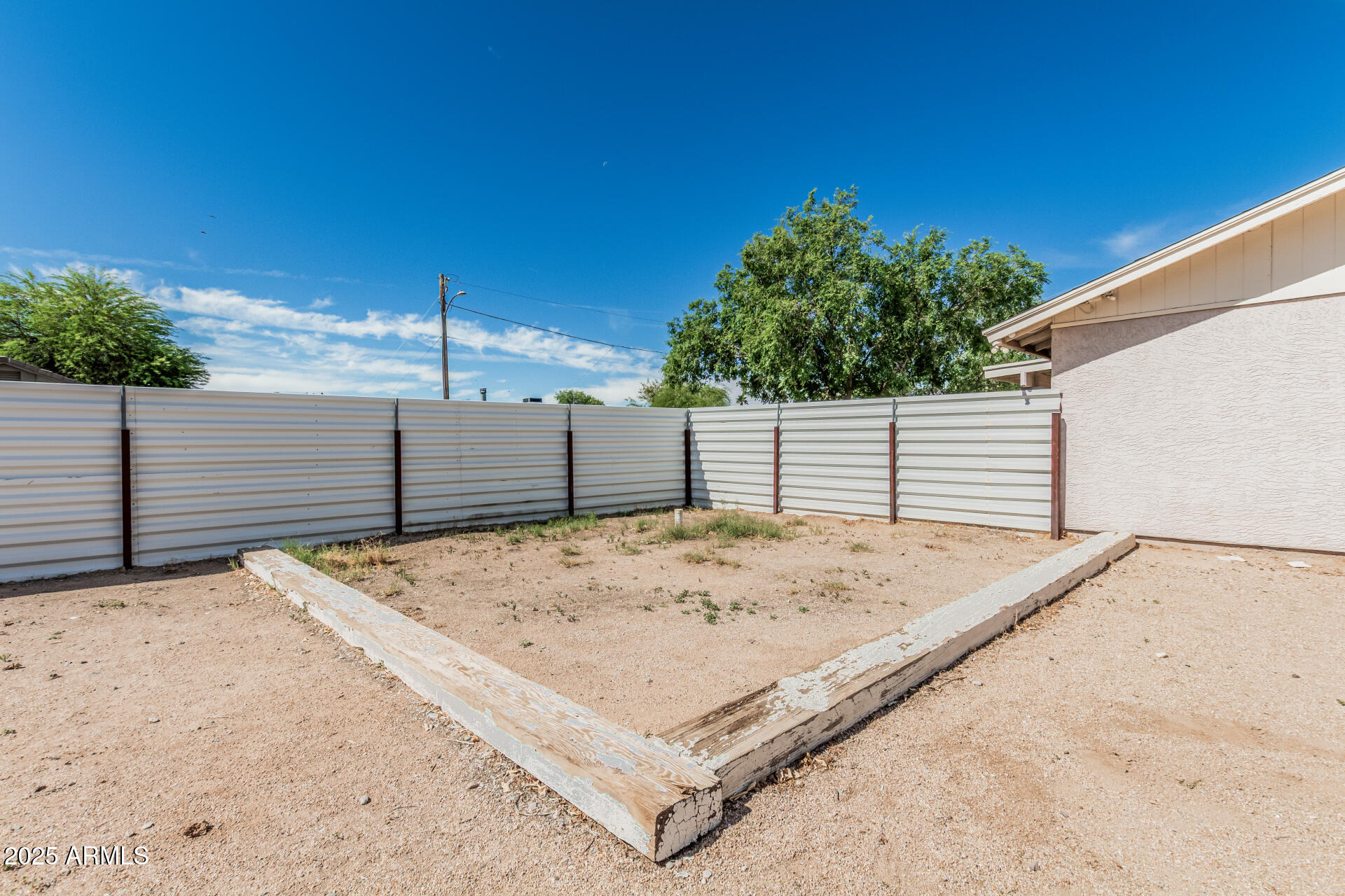 2640 E Campo Bello Drive