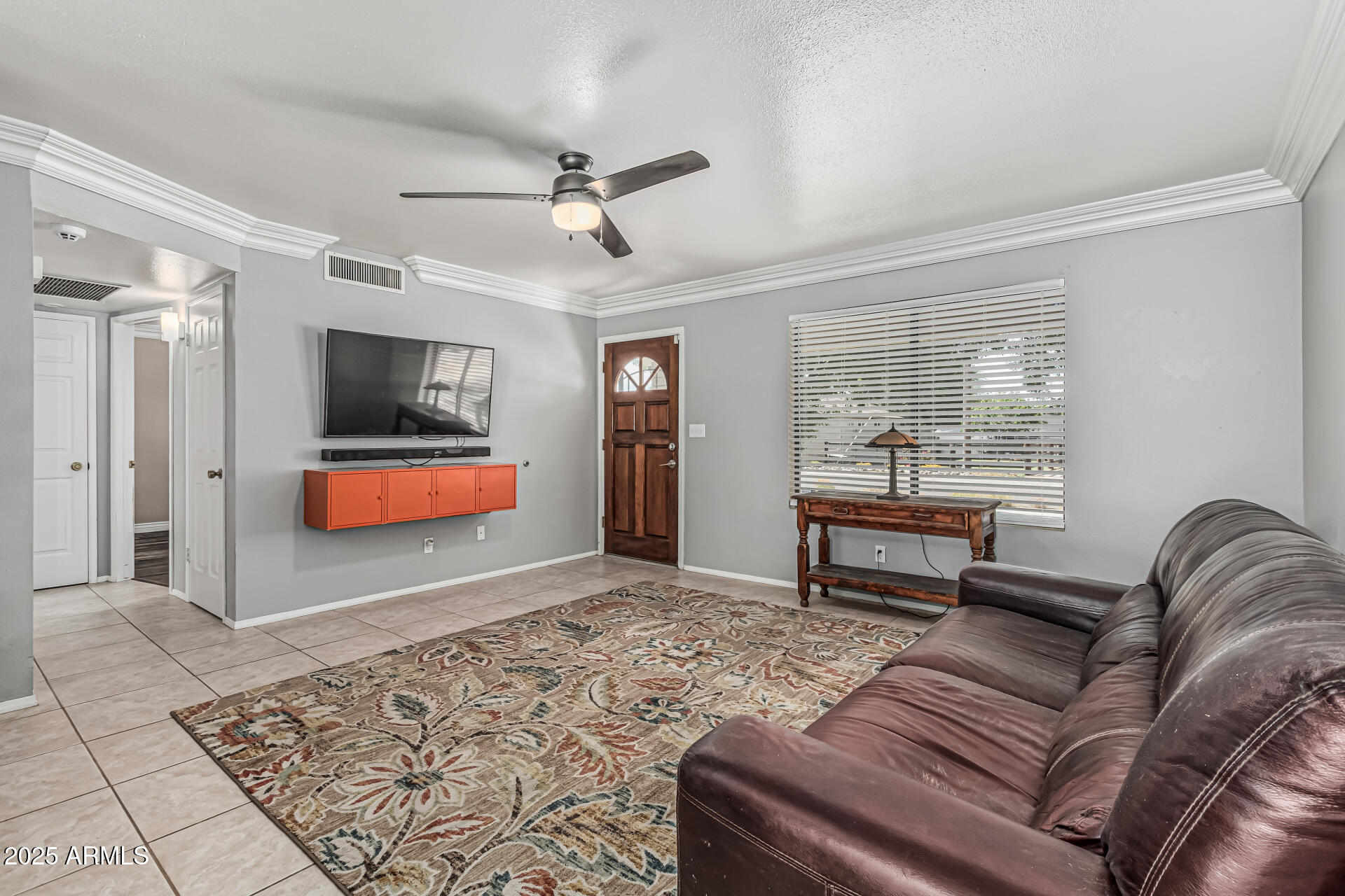 2640 E Campo Bello Drive