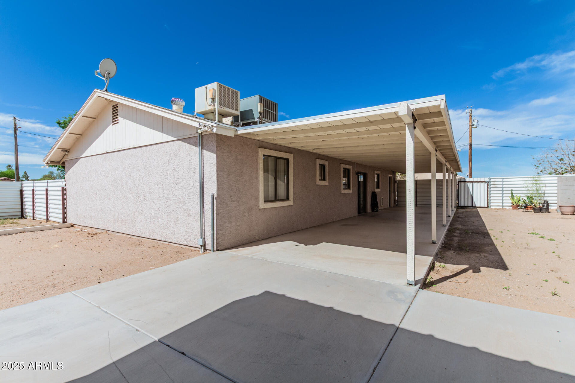2640 E Campo Bello Drive