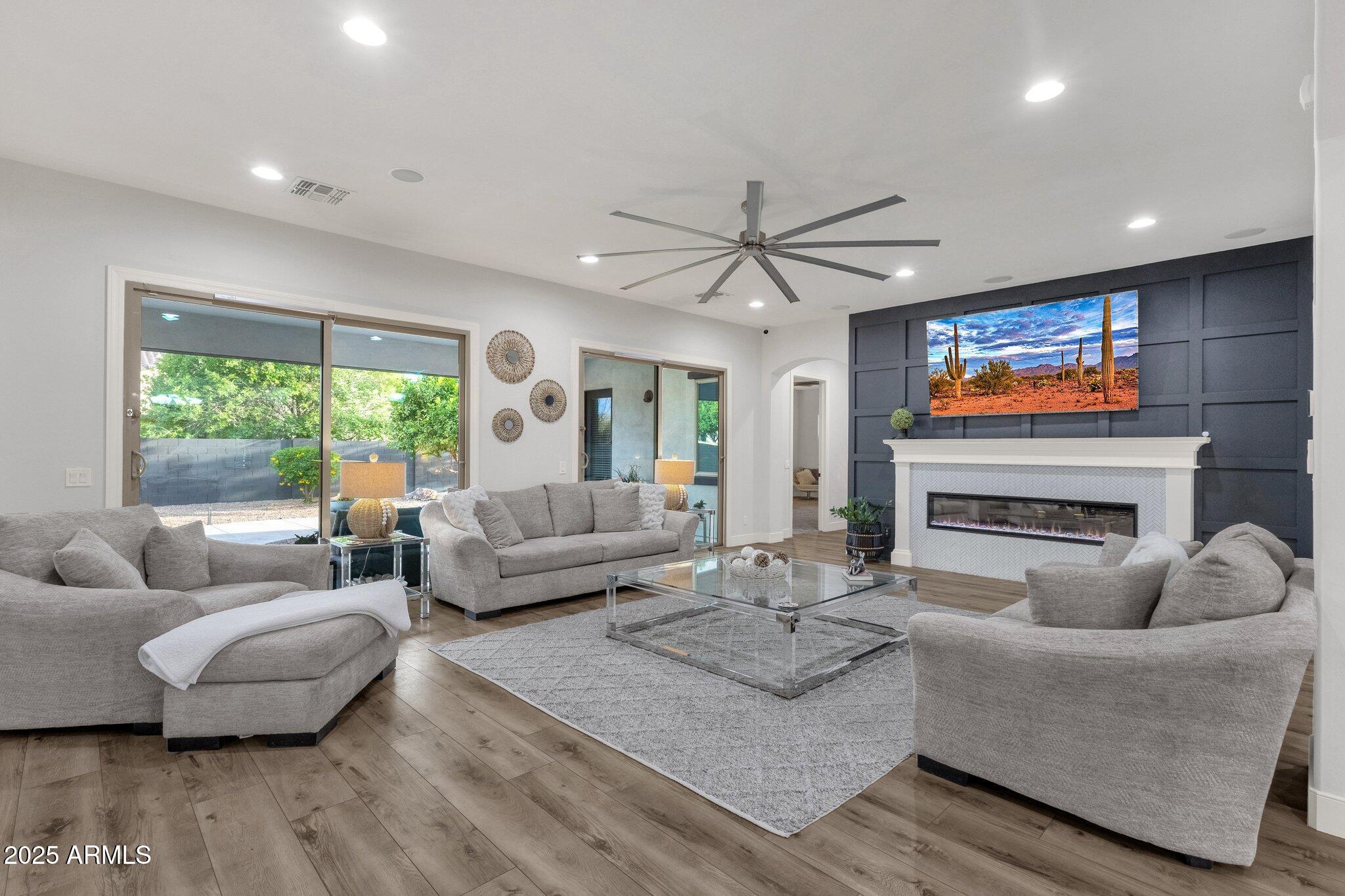 20165 E VIA DEL PALO Drive