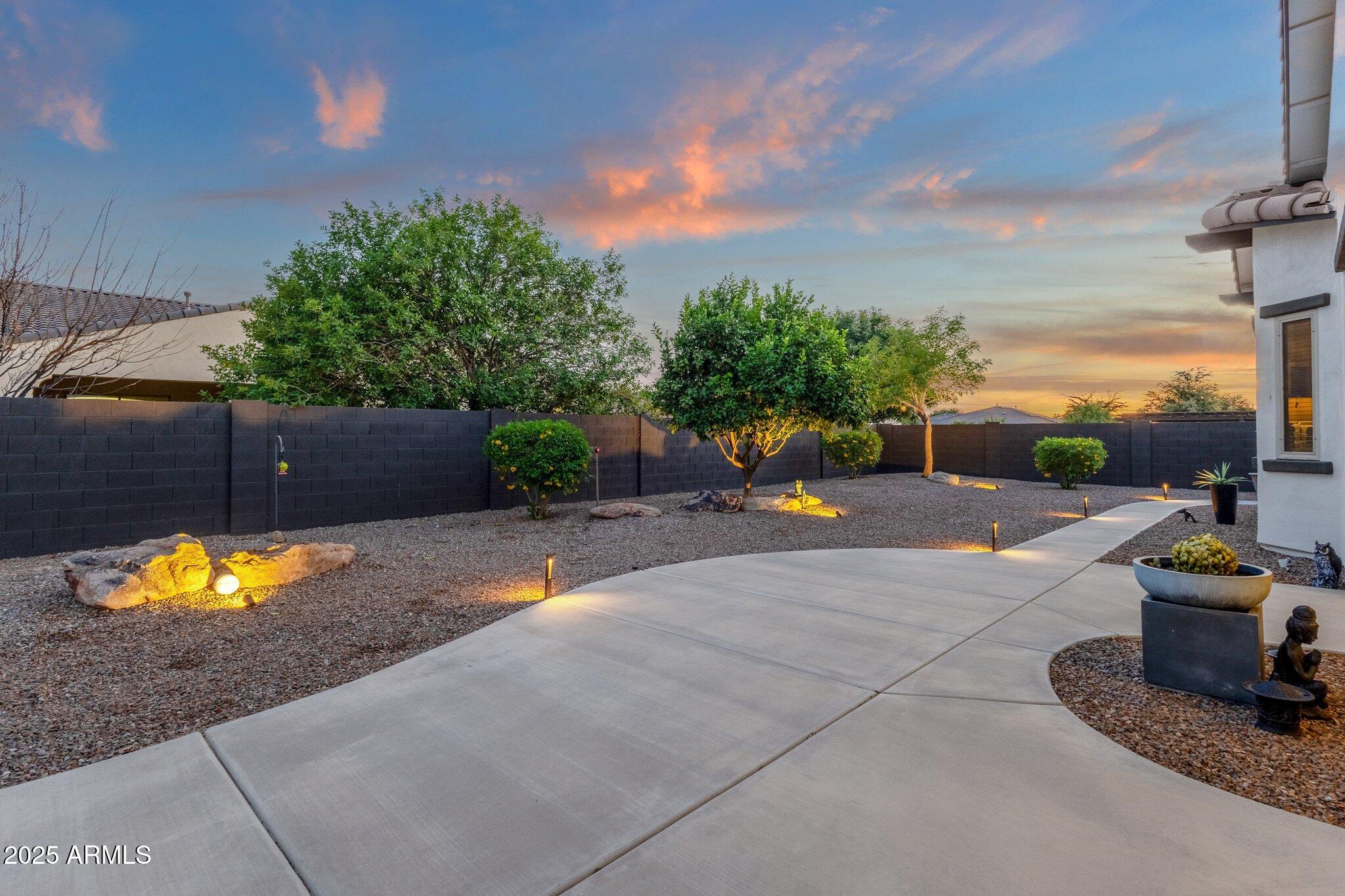 20165 E VIA DEL PALO Drive