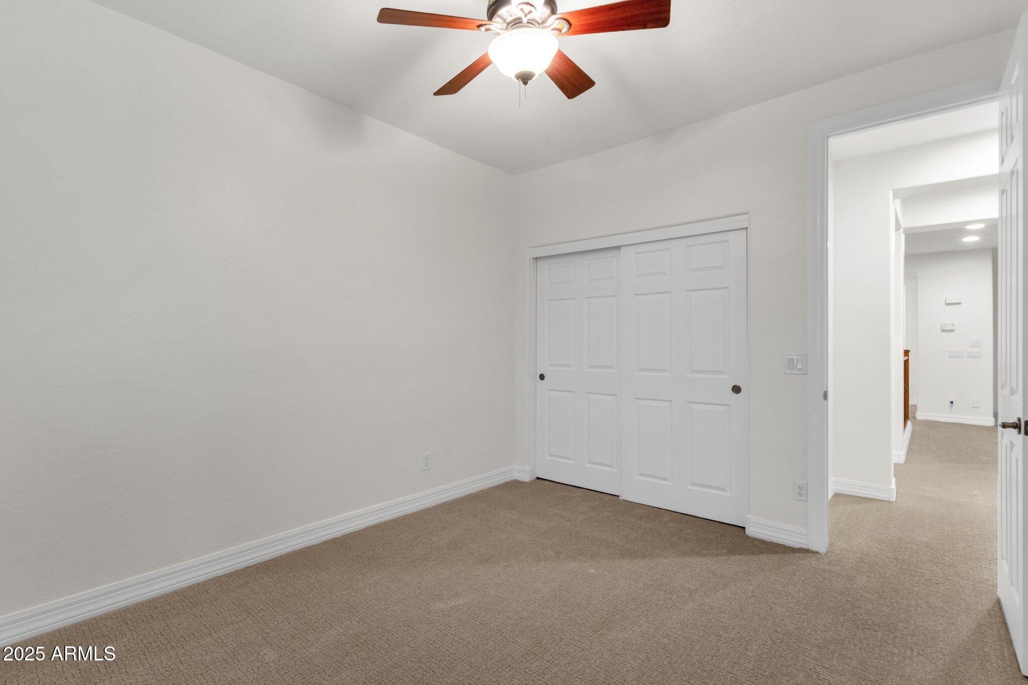 1356 E FLAMINGO Court