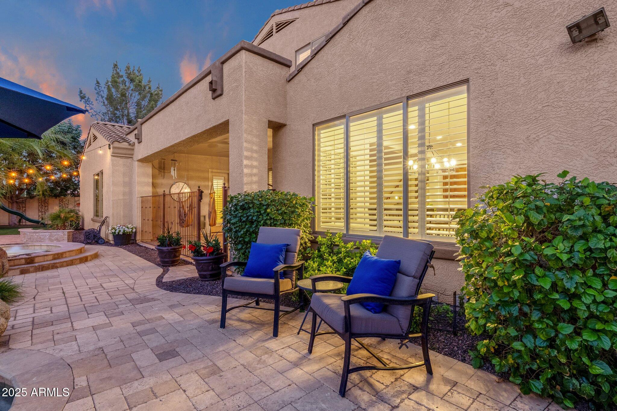 1356 E FLAMINGO Court