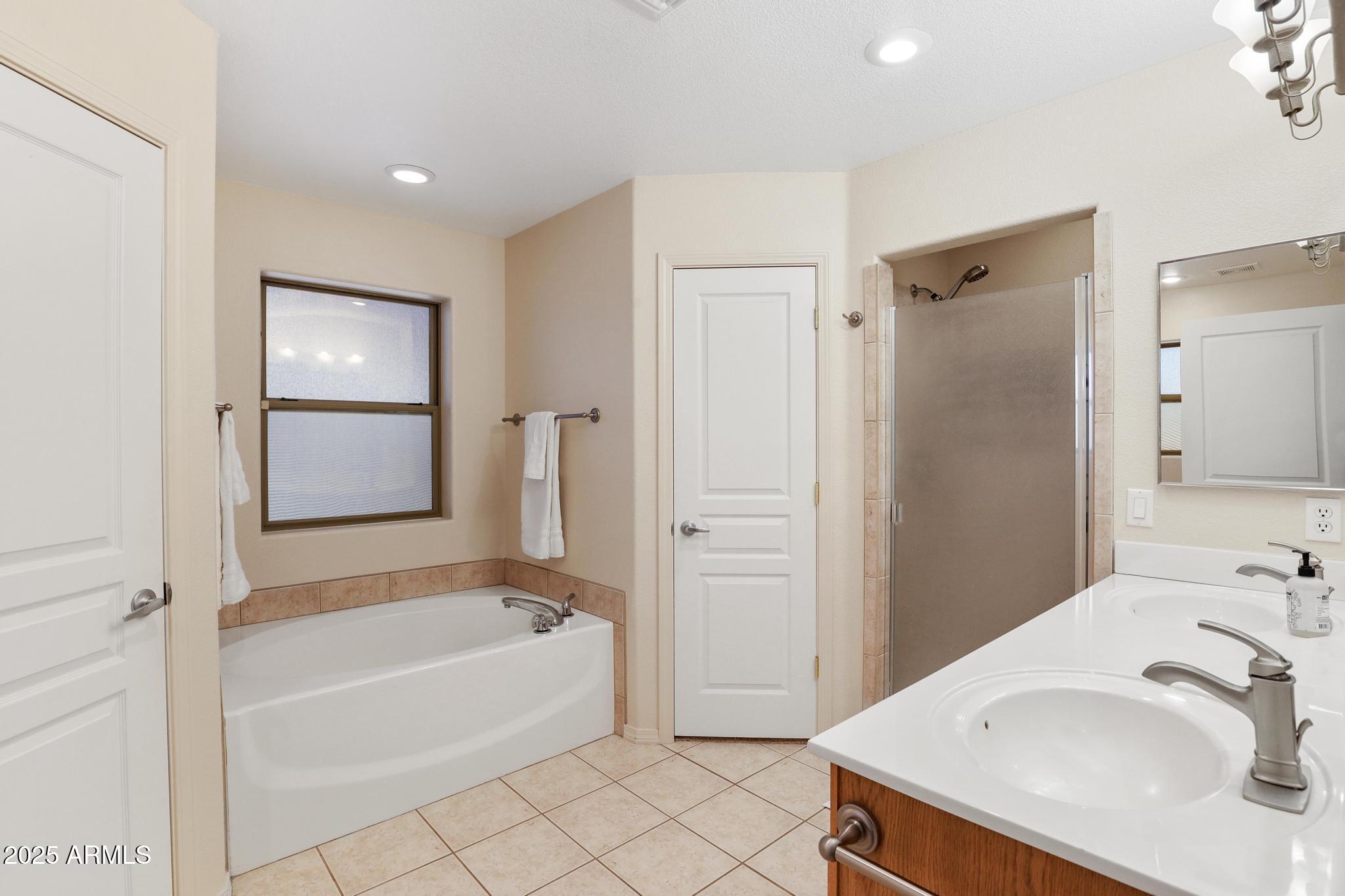 608 N WILDERNESS Trail