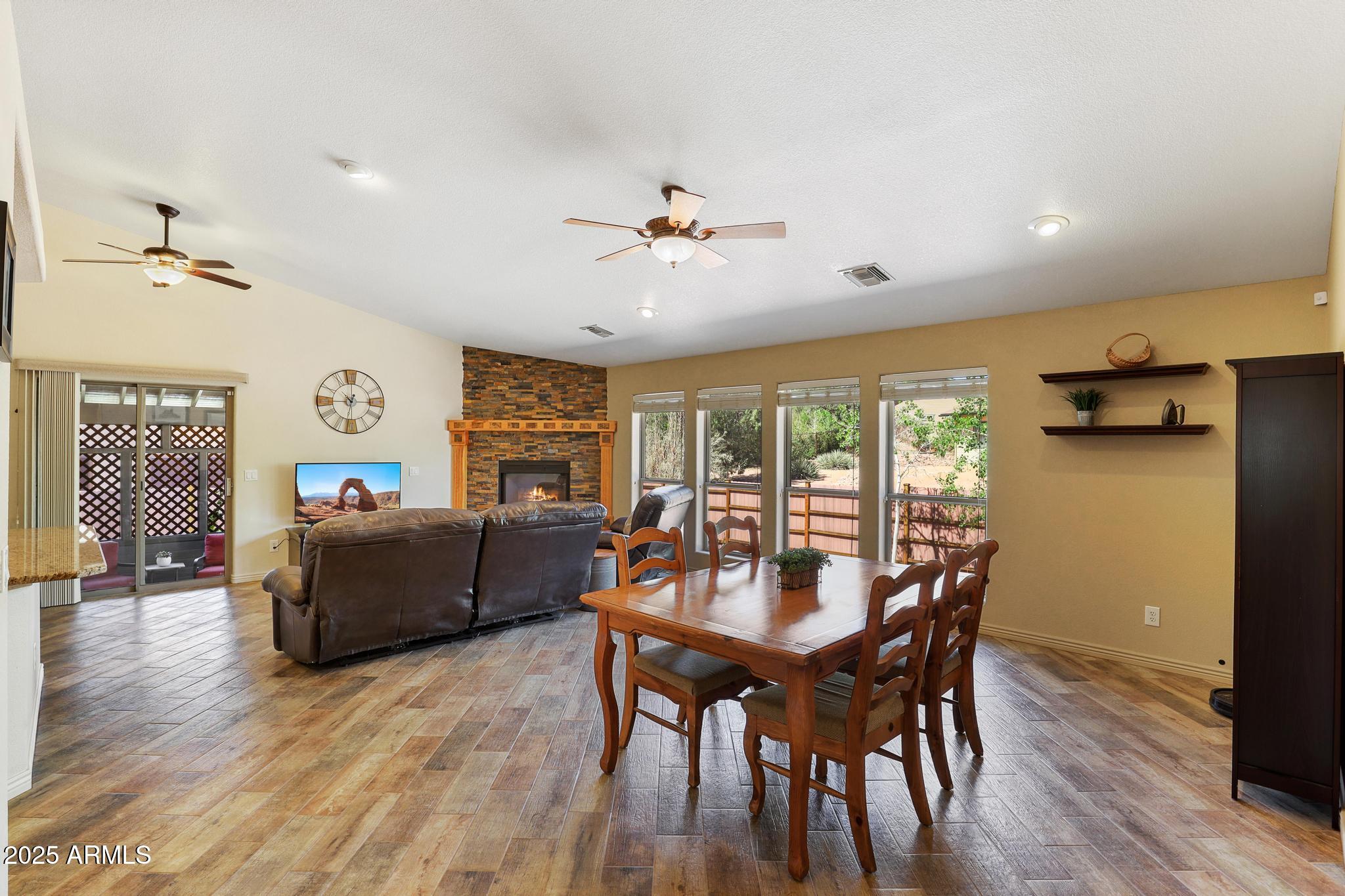 608 N WILDERNESS Trail