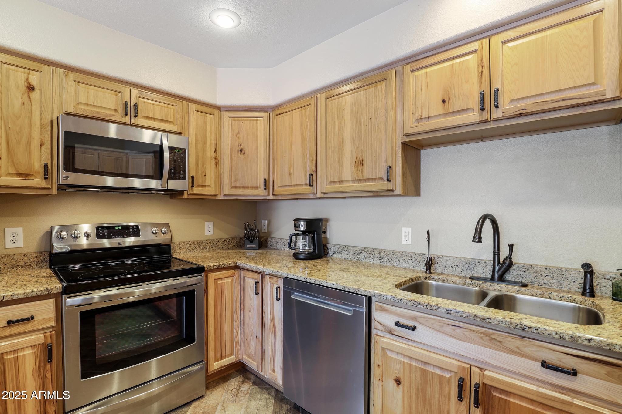608 N WILDERNESS Trail