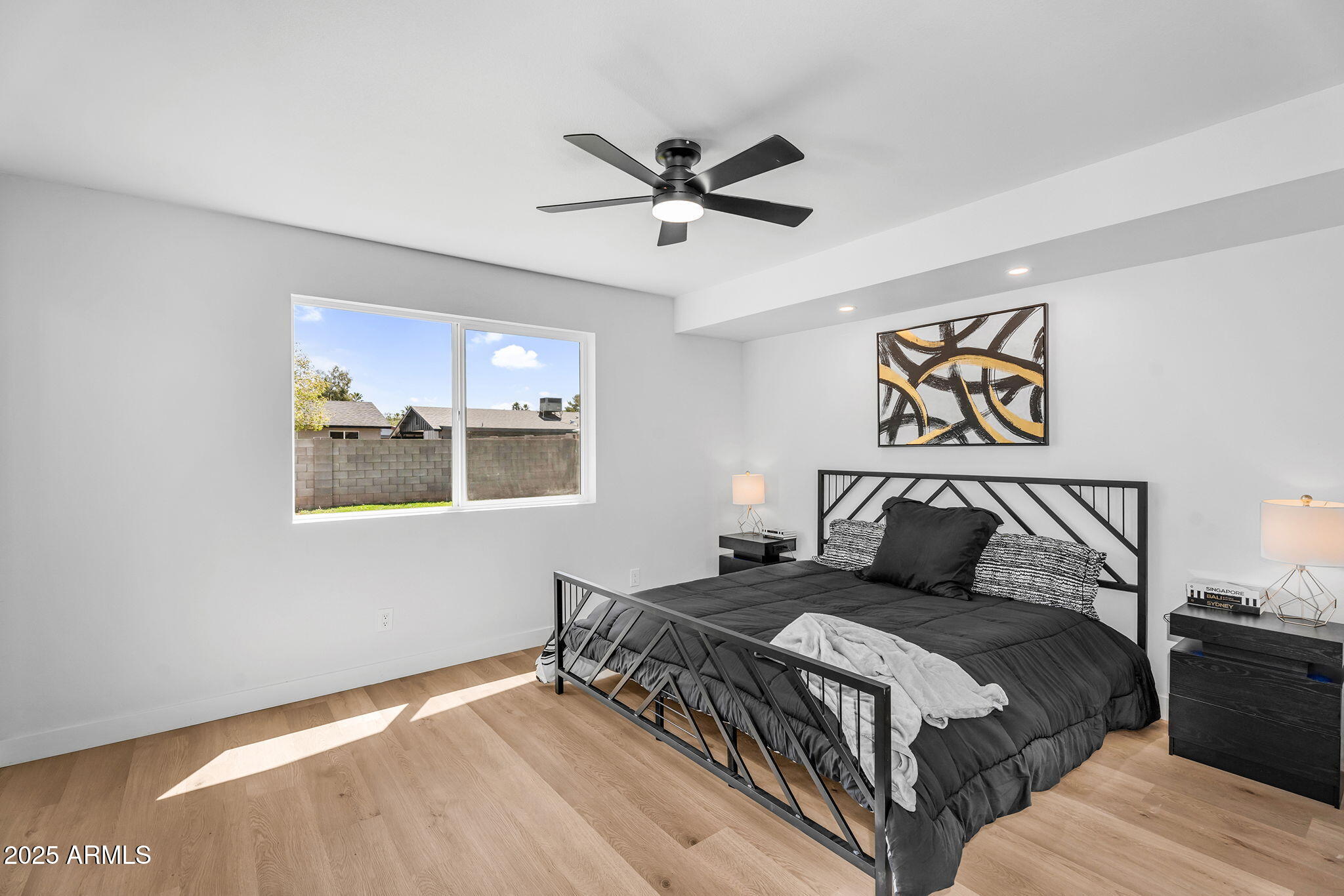 14635 N 37TH Place