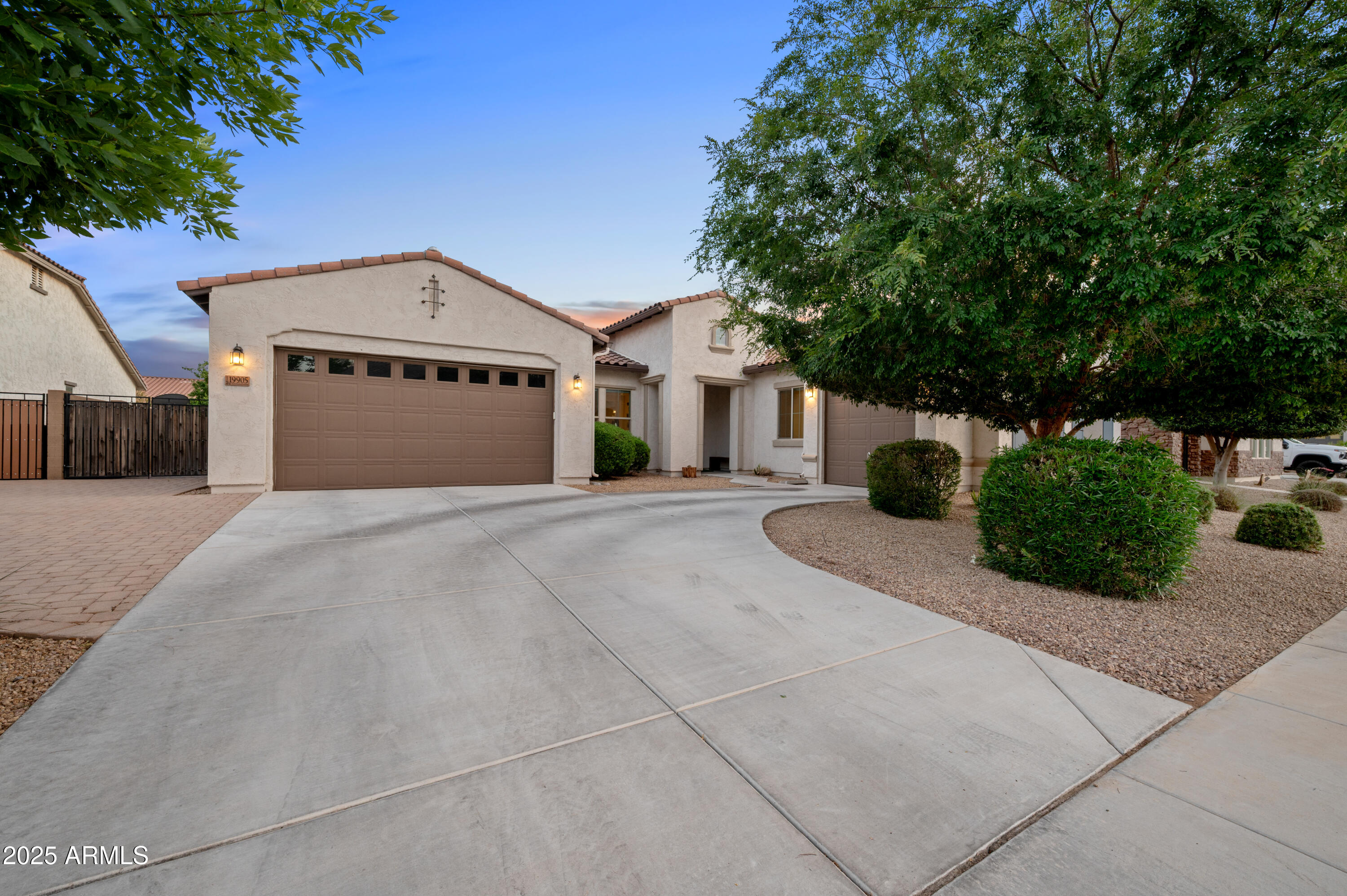 19905 E APRICOT Lane