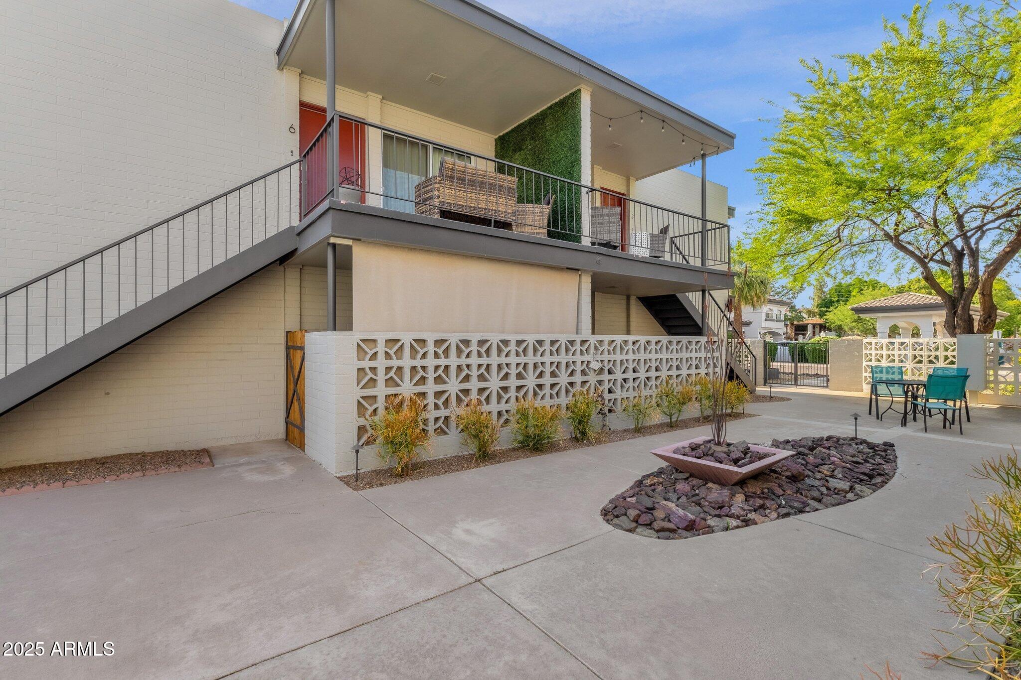 7319 E NORTHLAND Drive 5