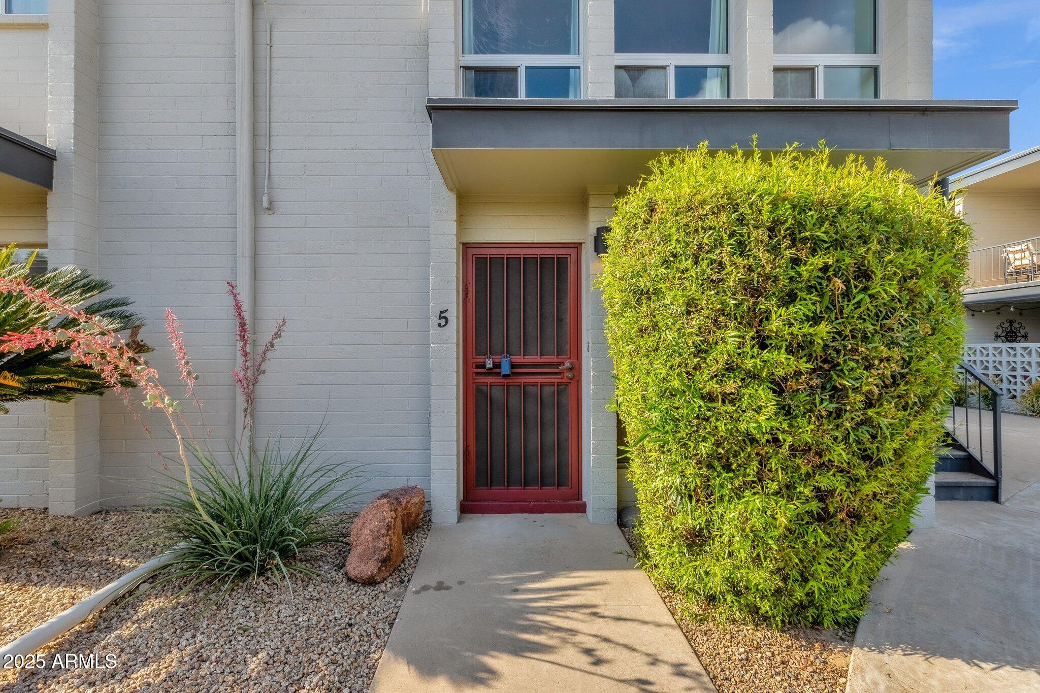7319 E NORTHLAND Drive 5