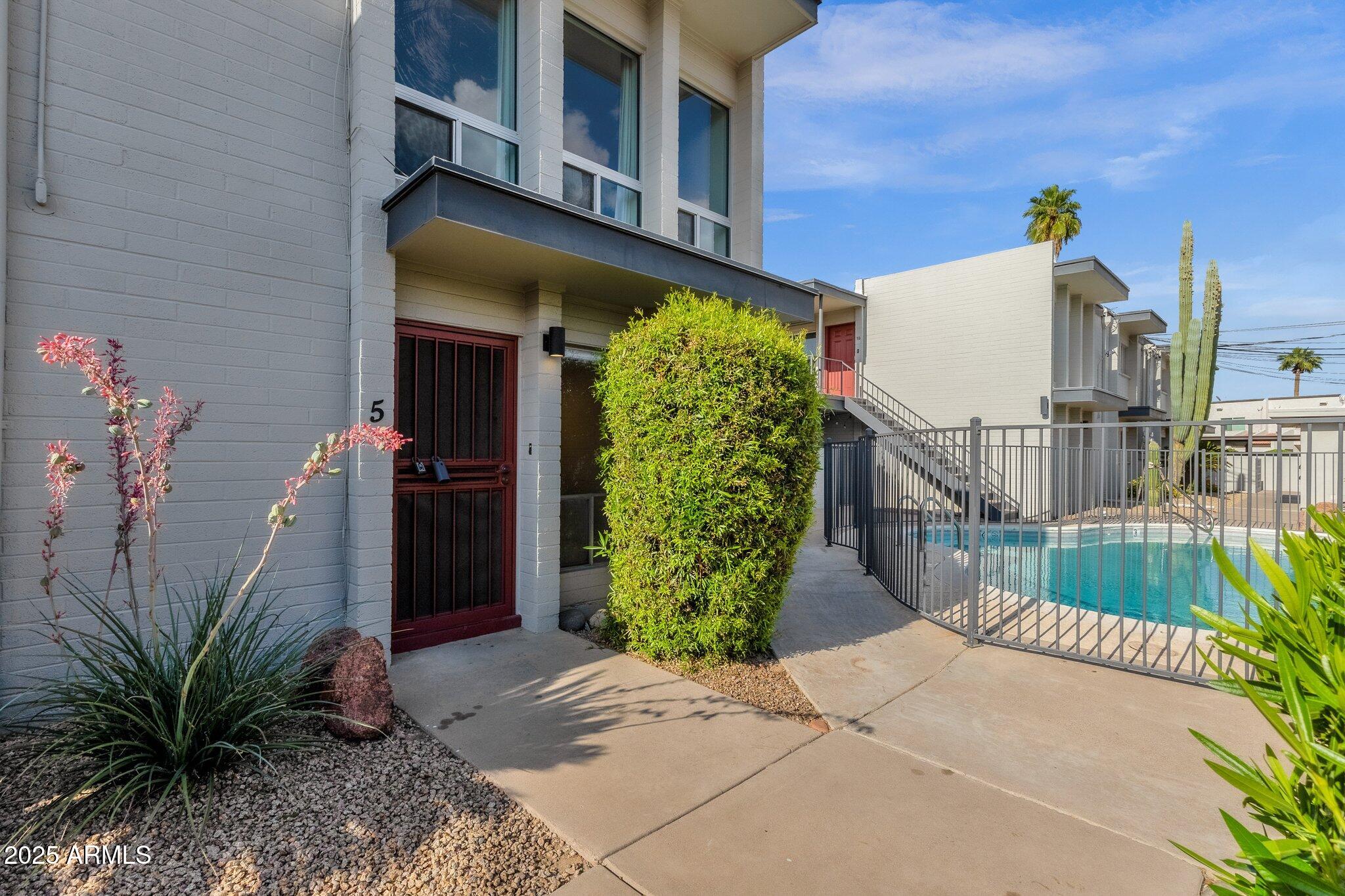 7319 E NORTHLAND Drive 5