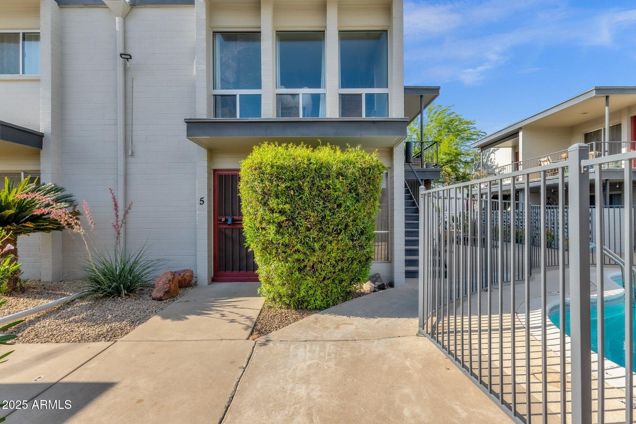 7319 E NORTHLAND Drive 5